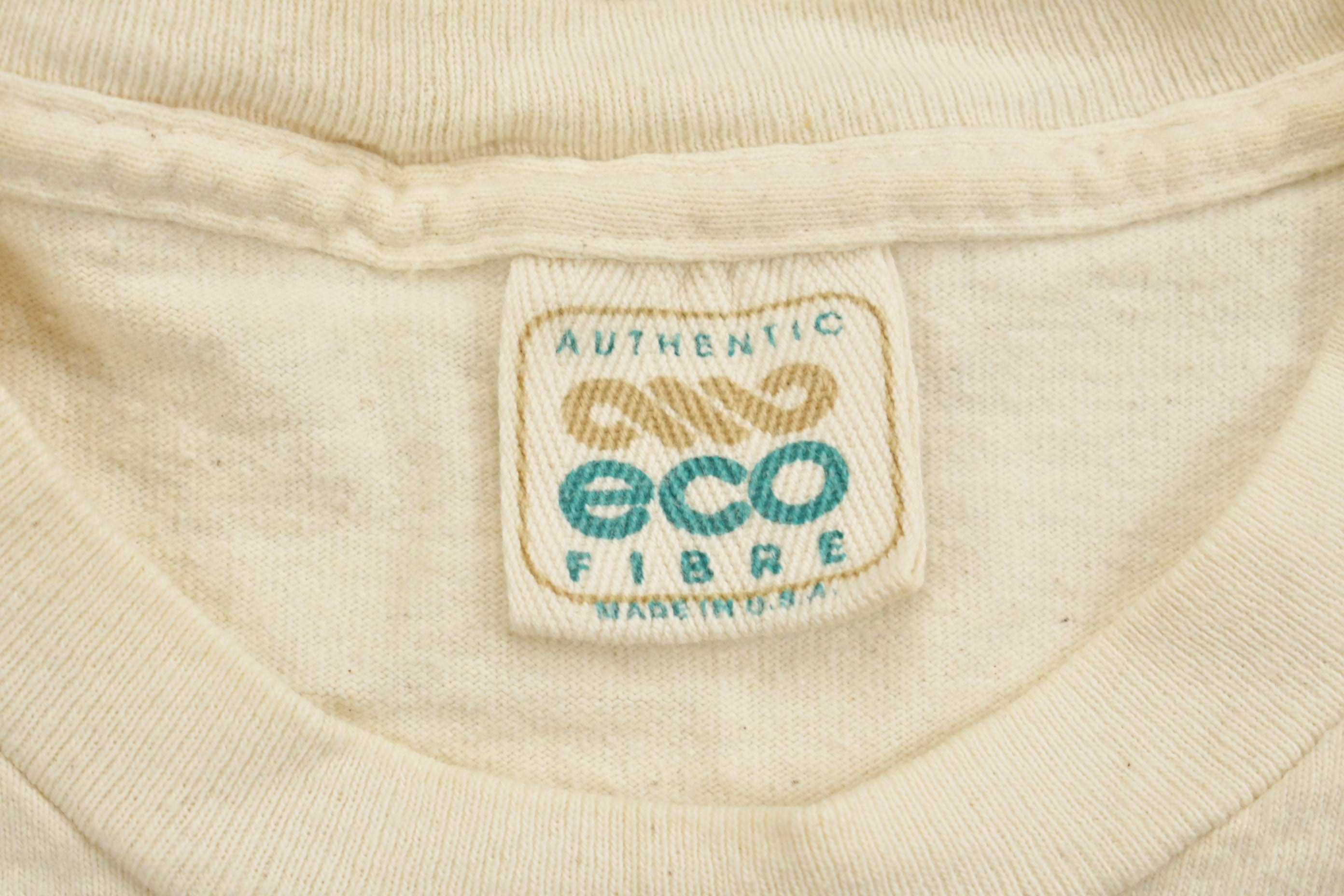 Vintage 1990s Alaska Tourism Graphic T-Shirt