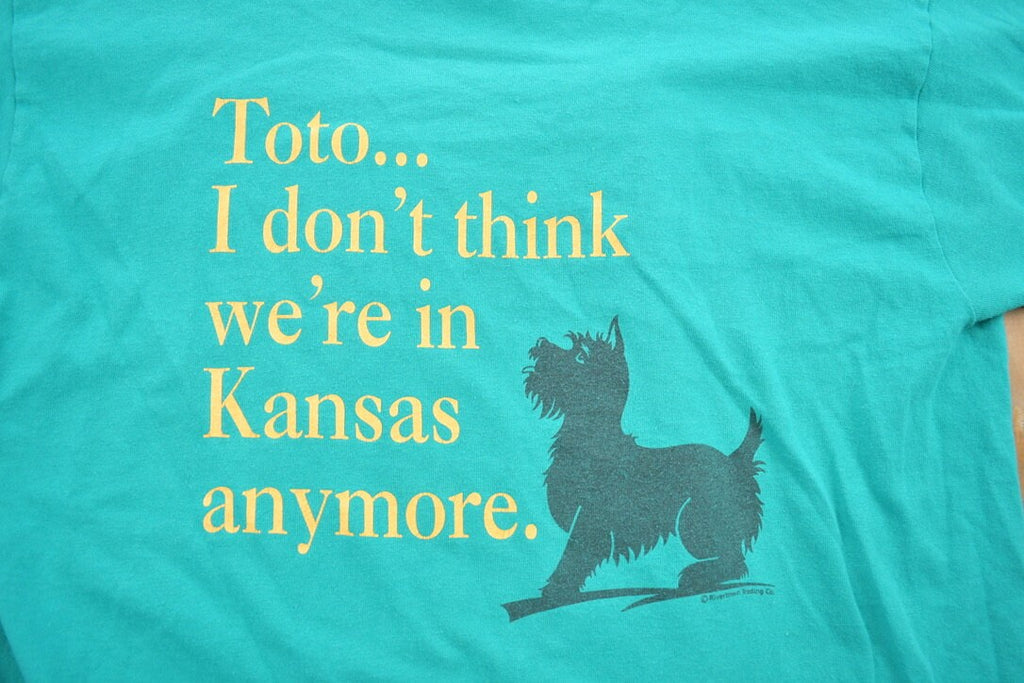 Vintage 1990s Wizard Of OZ Toto Graphic T-Shirt