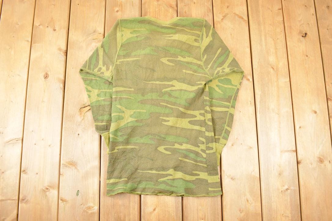 Vintage 1990s Camo Quarter Button Long Johns Crewneck Shirt Men's S