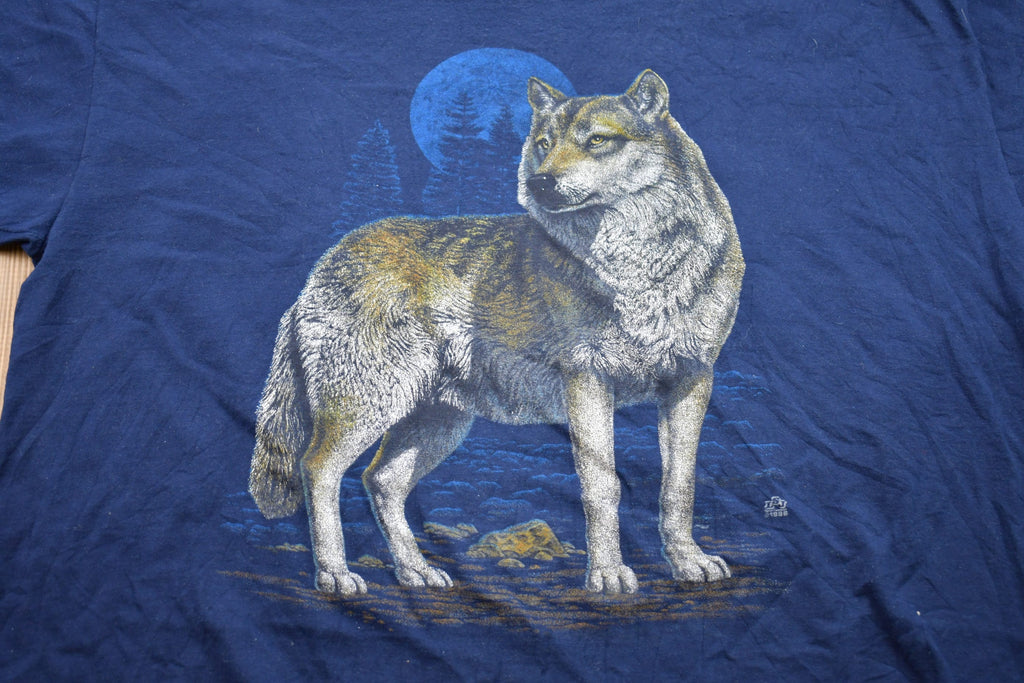 Vintage 1996 Wolf Graphic T-Shirt