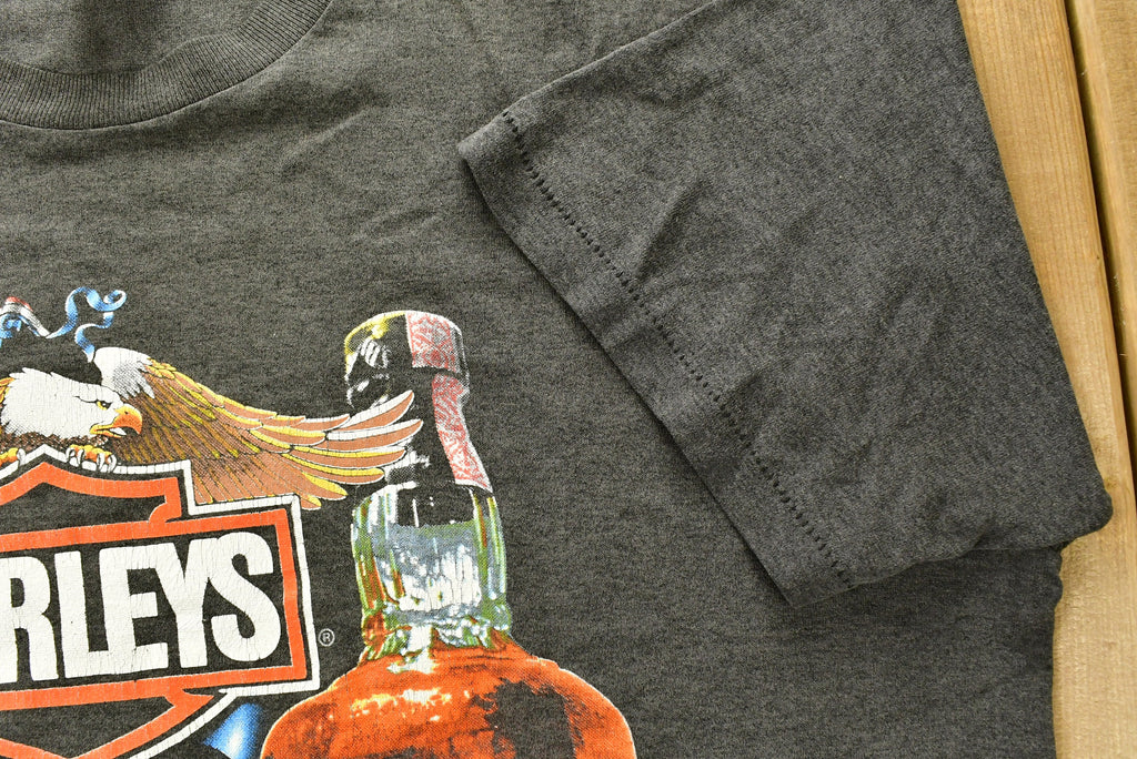 Vintage 1987 Harley Davidson Motorcycles Harleys Whiskey T-Shirt