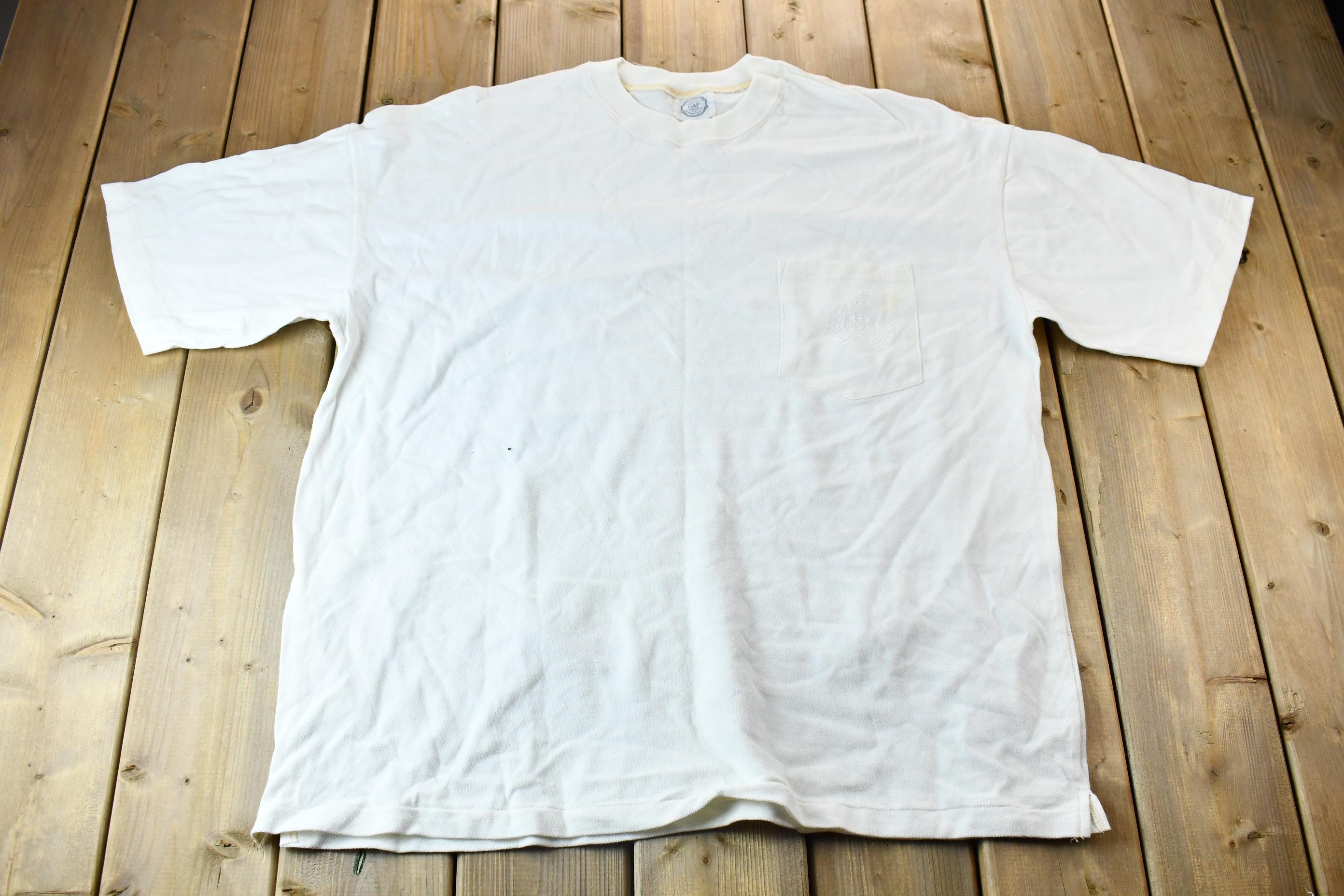 Vintage 1990s Polo Jeans Co. Textured Embroidered Logo V-Neck T-Shirt