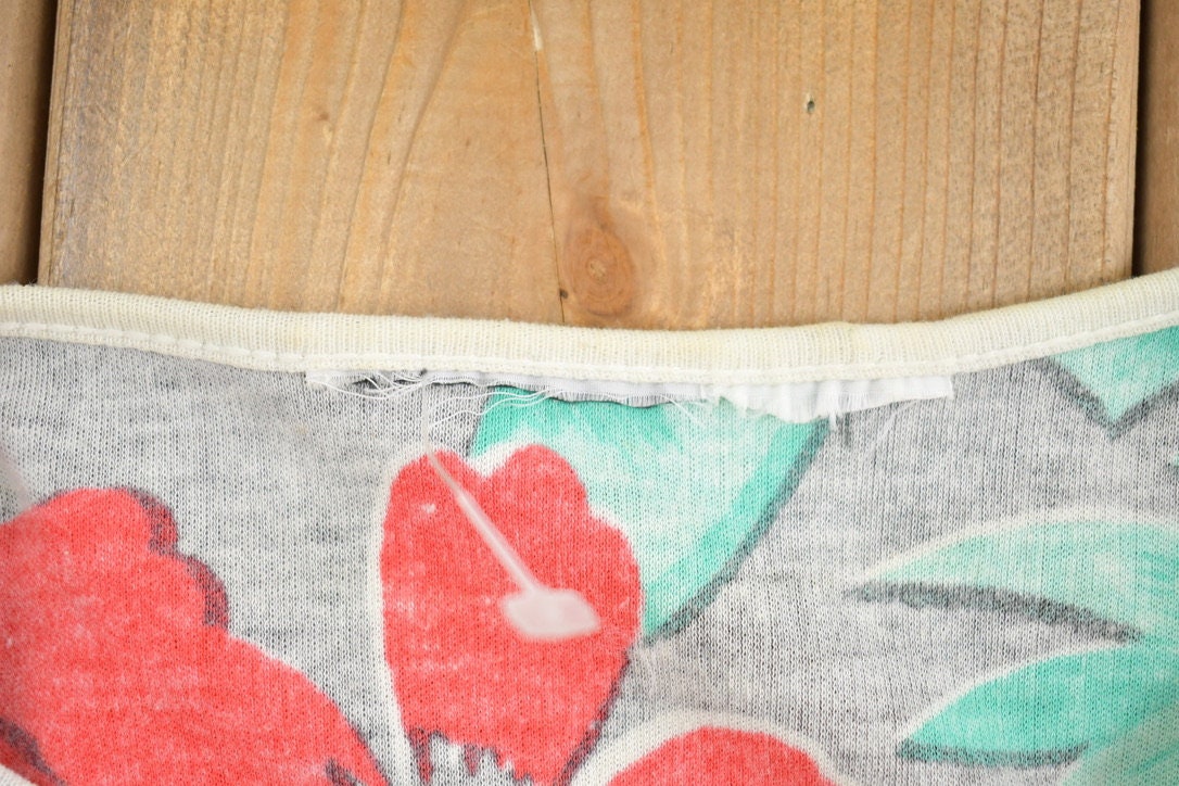 Vintage 1990s Floral Exotic Print Bat Wing T-Shirt