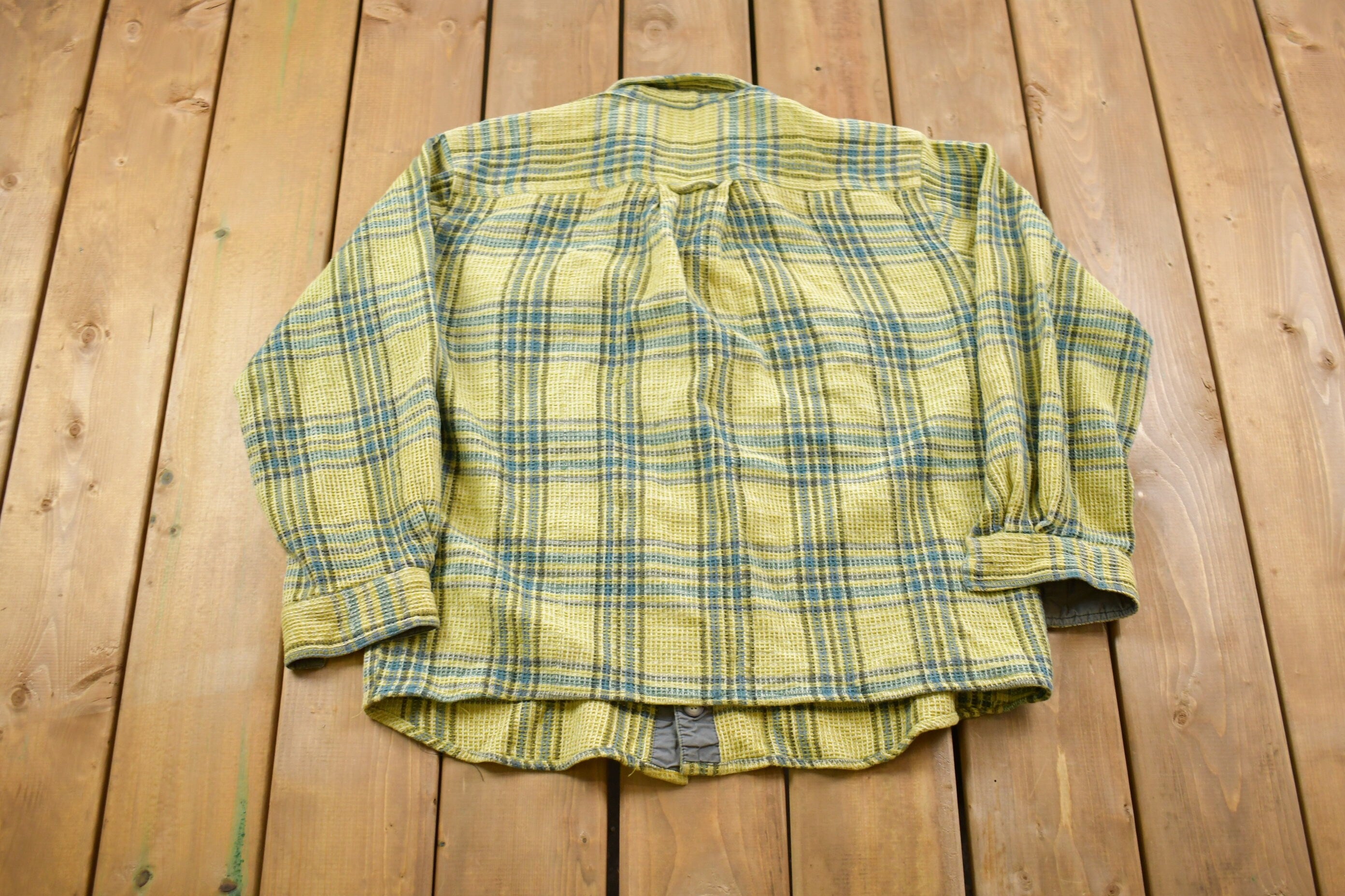 Vintage 1990s News Plaid Button Up Shirt / 1990s Button Up / Vintage Flannel / Plaid Flannel / Casual Shirt / Formal Shirt