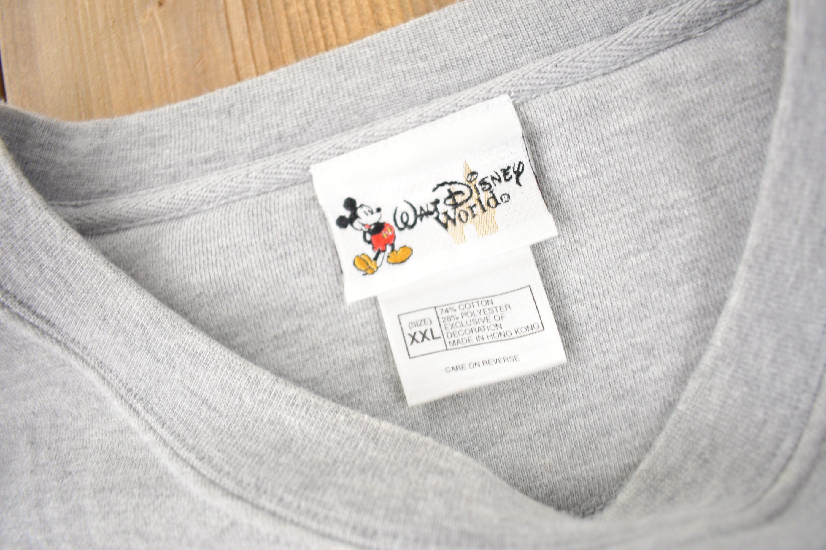 Vintage 2000 Walt Disney World Embroidered Disney Crewneck