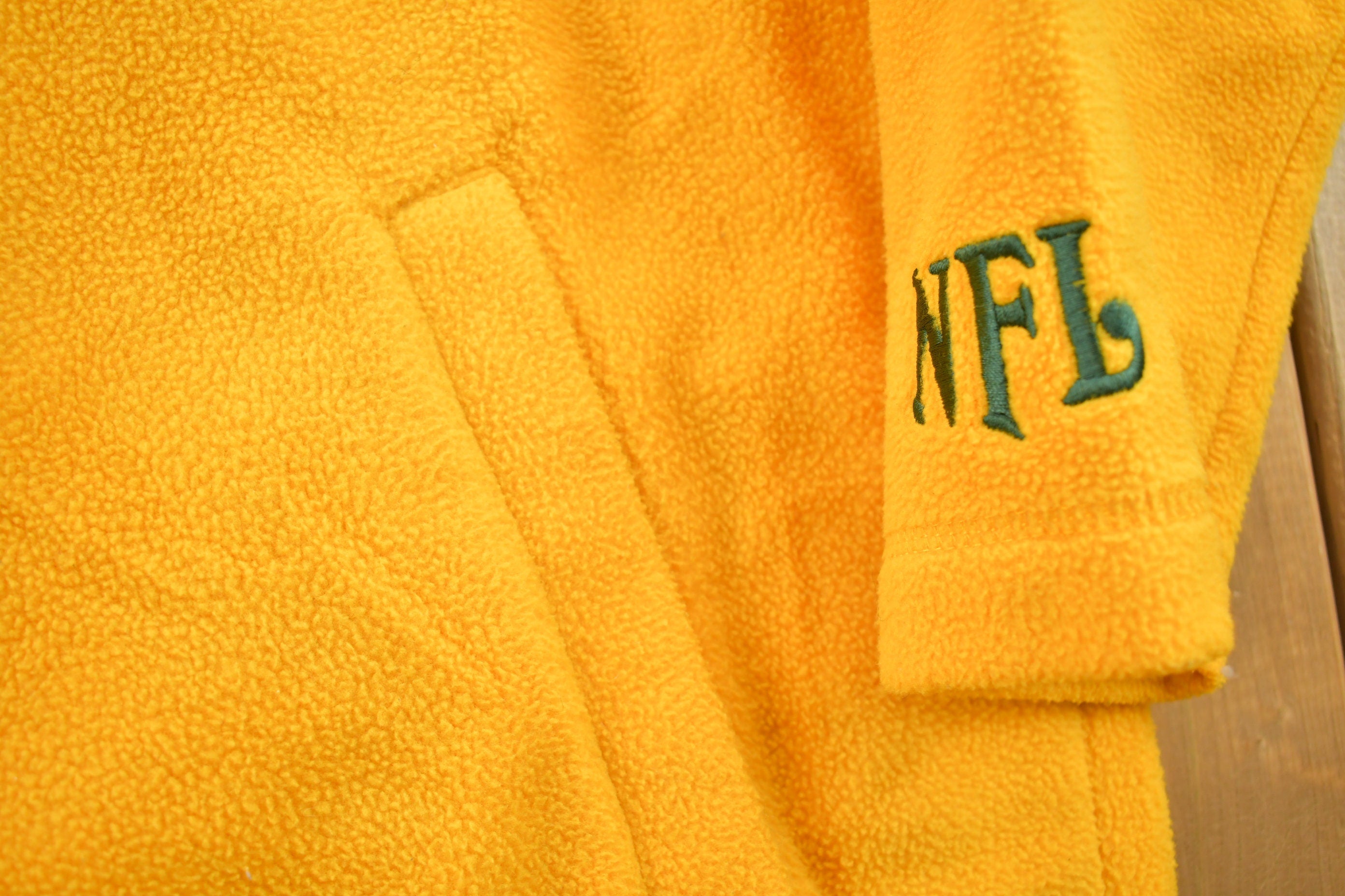 Vintage 1990s Green Bay Packers NFL Quarter Zip Sweatshirt
