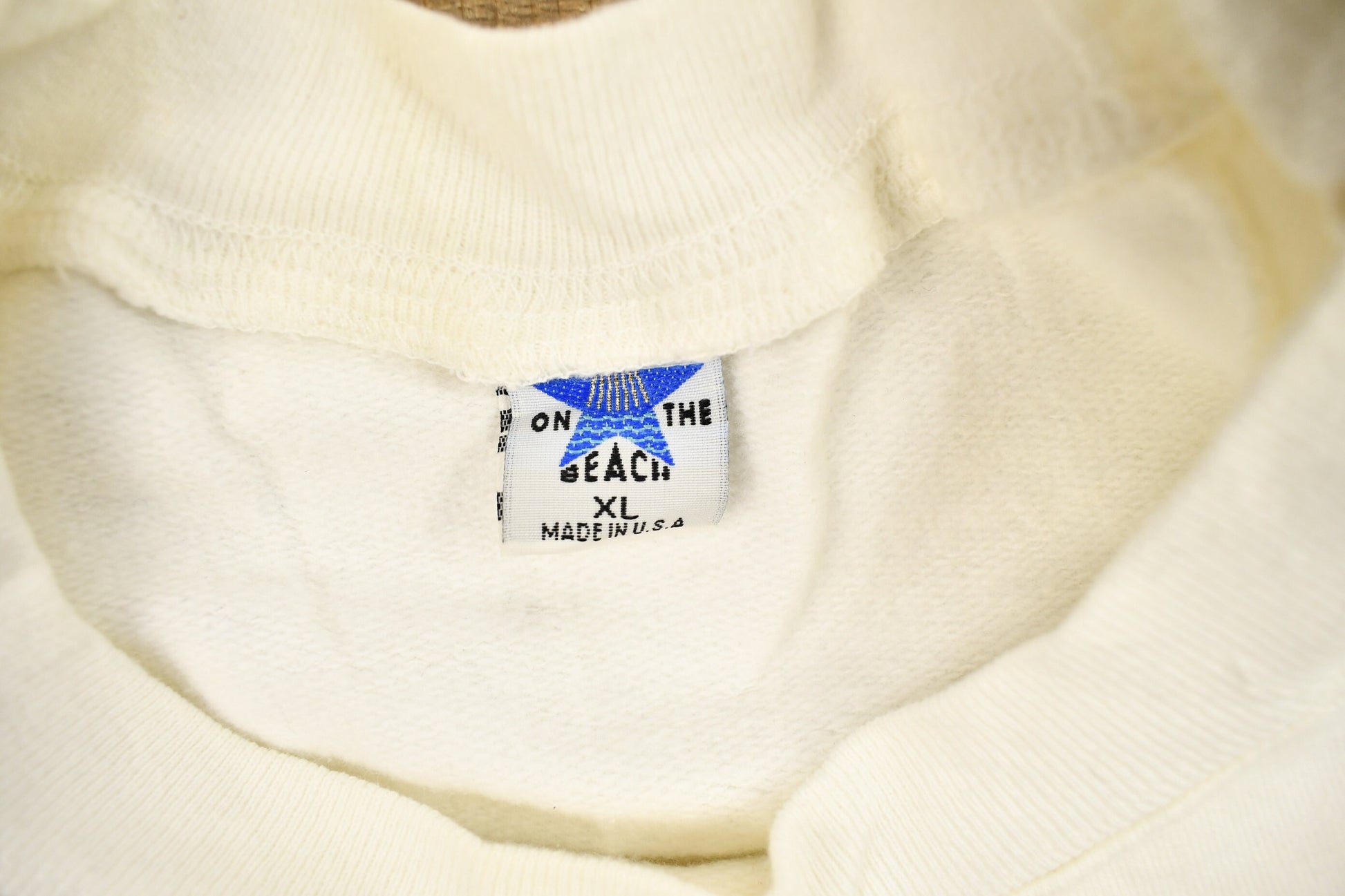 Vintage 1970s Myrtle Beach South Carolina Cropped Crewneck Sweatshirt