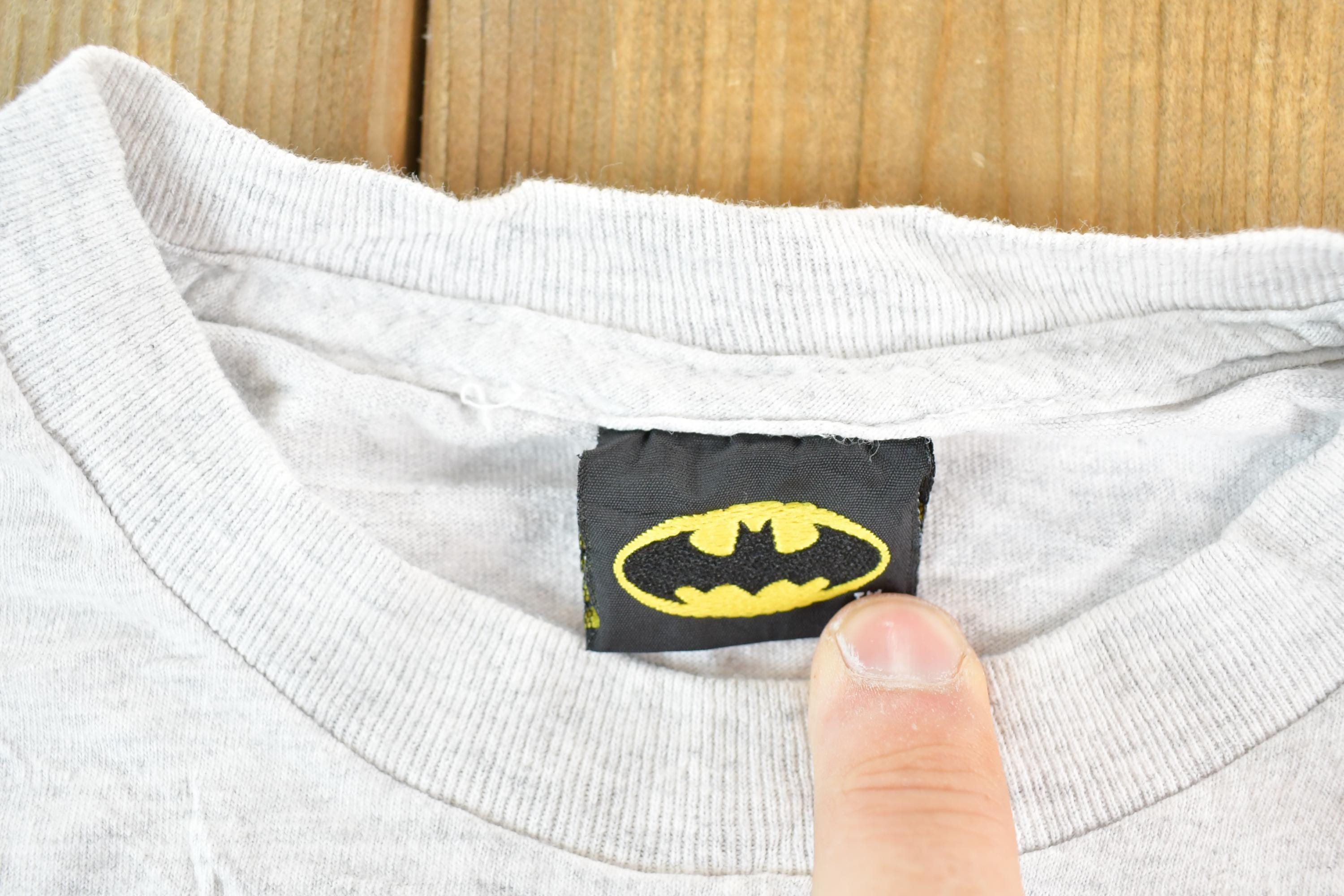 Vintage 1990s Batman Youth Single Stitch T-Shirt