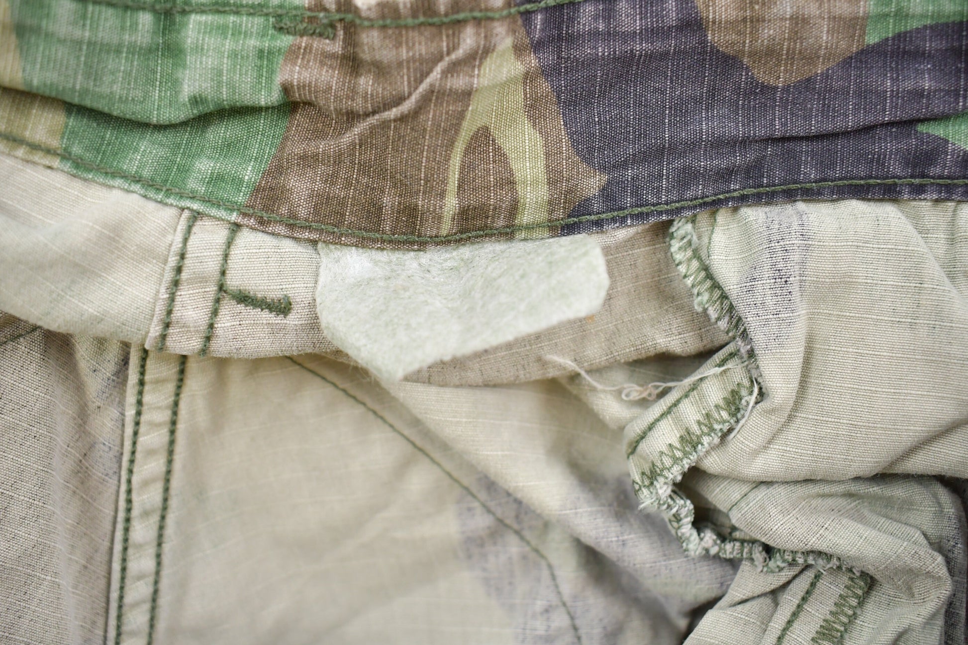Vintage 1990s Military Woodland Camouflage Cargo Pocket Pants