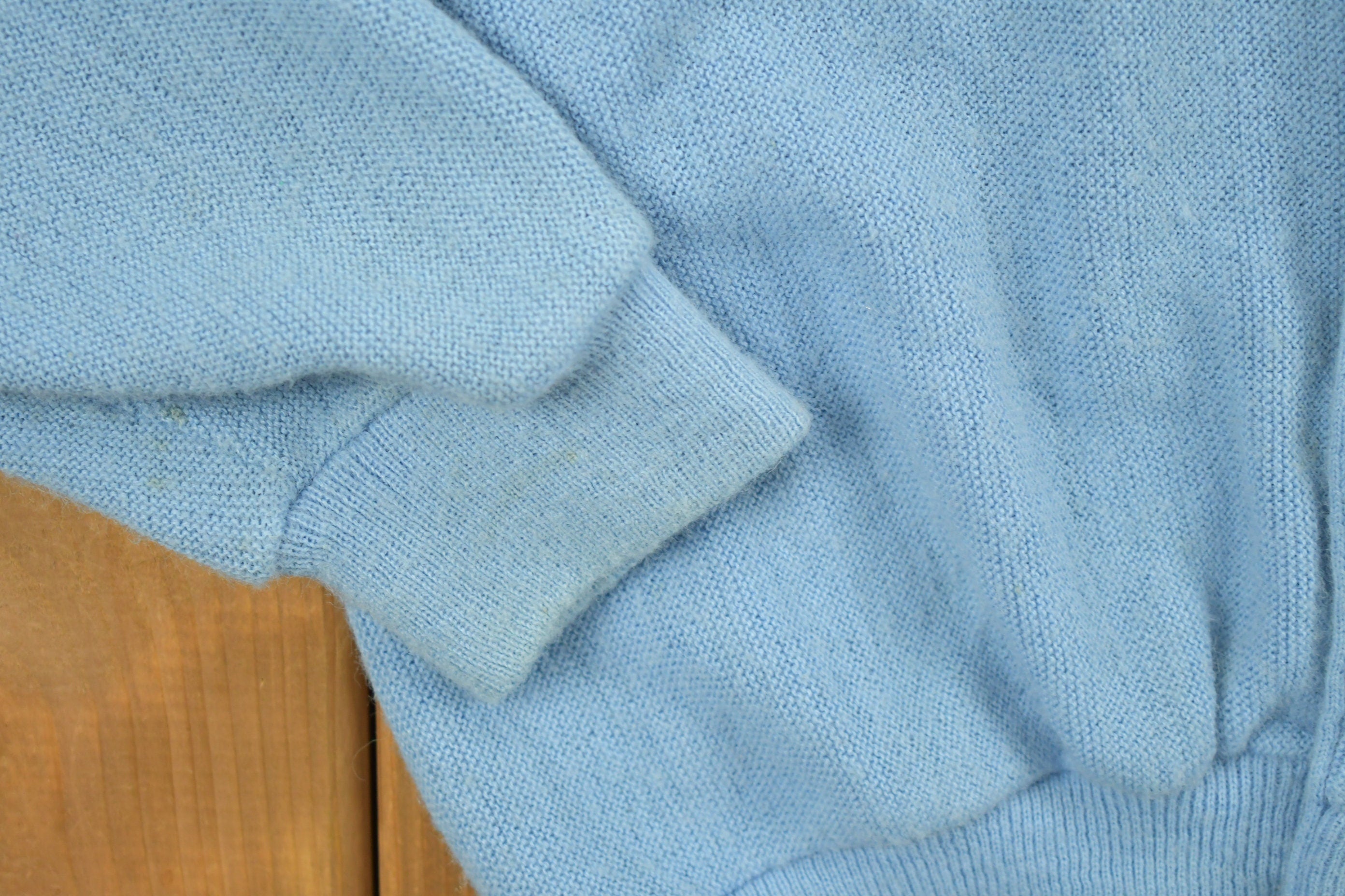 Vintage 1990s Grand Slam Knitted Blue Cardigan Sweater