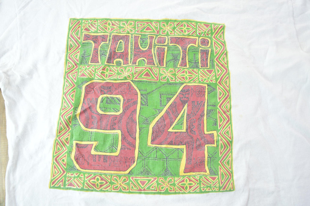 Vintage 1990s Souvenir Tahiti Travel T-Shirt