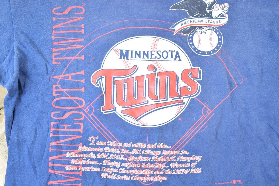 Vintage 90s Minnesota Twins Graphic T-Shirt - MLB Baseball