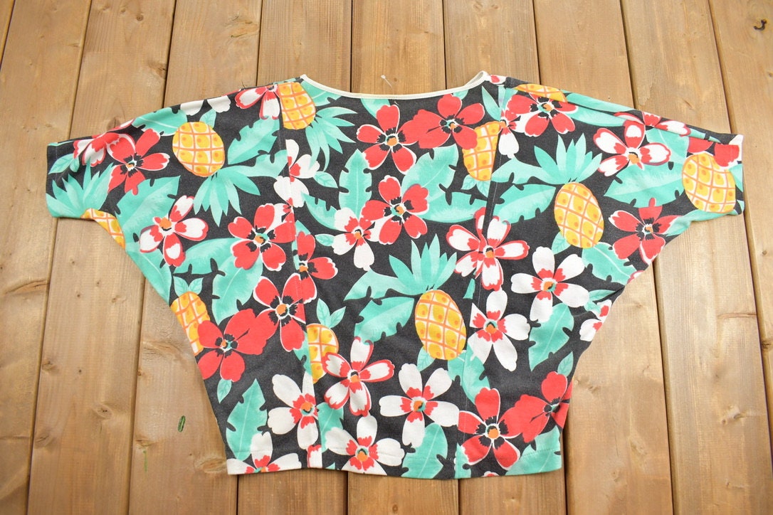 Vintage 1990s Floral Exotic Print Bat Wing T-Shirt