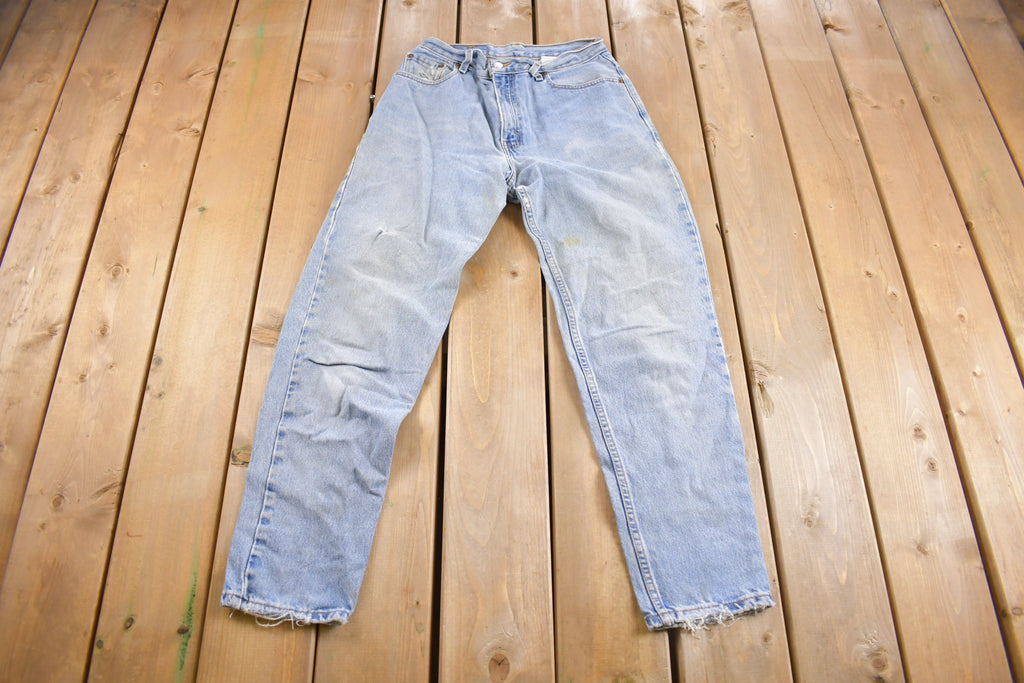 Vintage 1990s Levi's 550 Red Tab Jeans Size 29 x 28