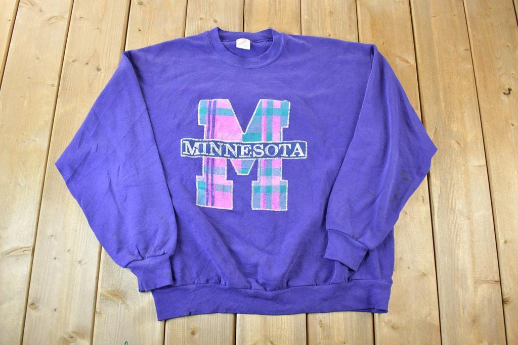 Vintage 1990s Minnesota Big Plaid M Souvenir Crewneck Sweatshirt Made In USA