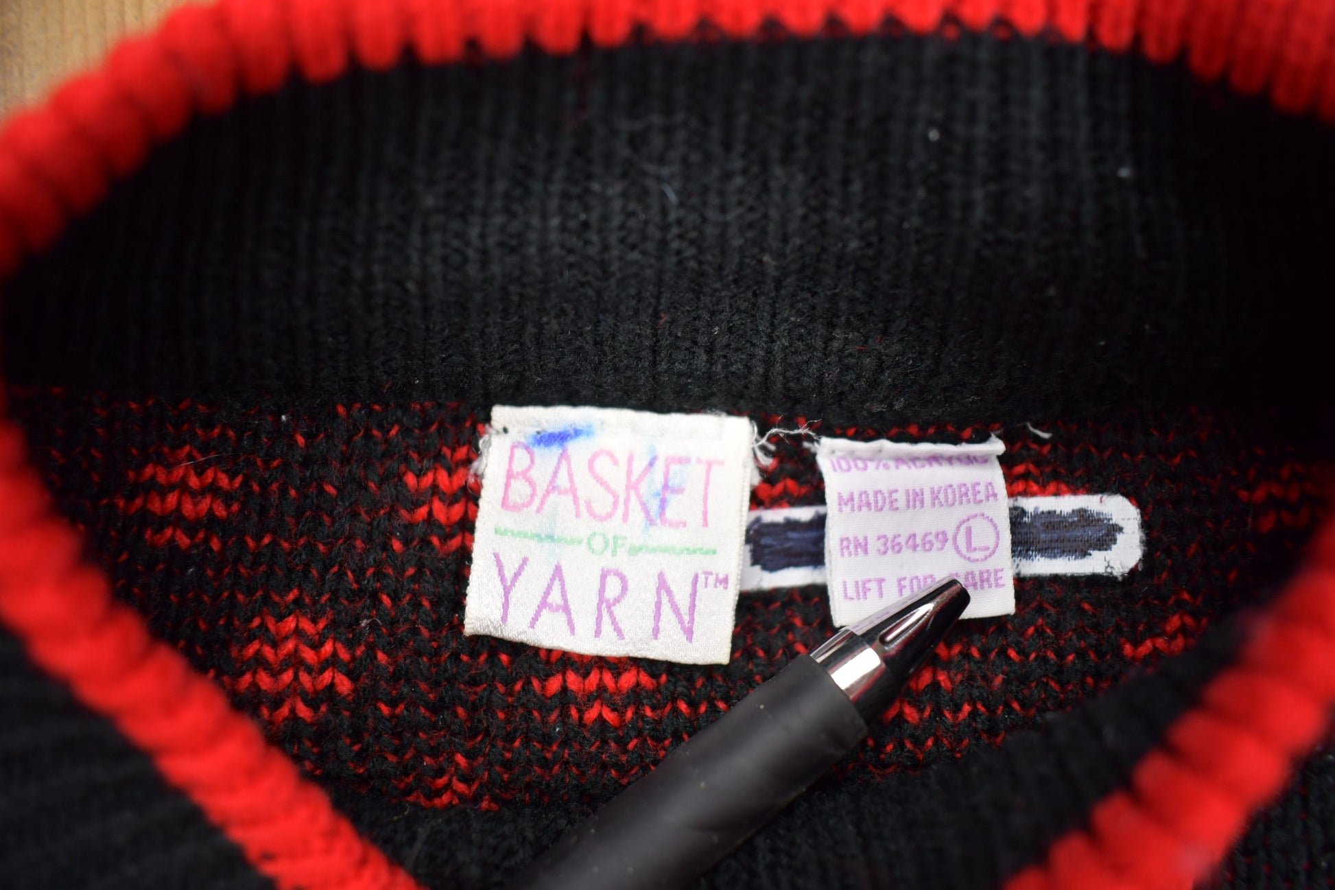 Vintage 1990's Basket Yarn Womens Floral Knit Mock Neck Sweater