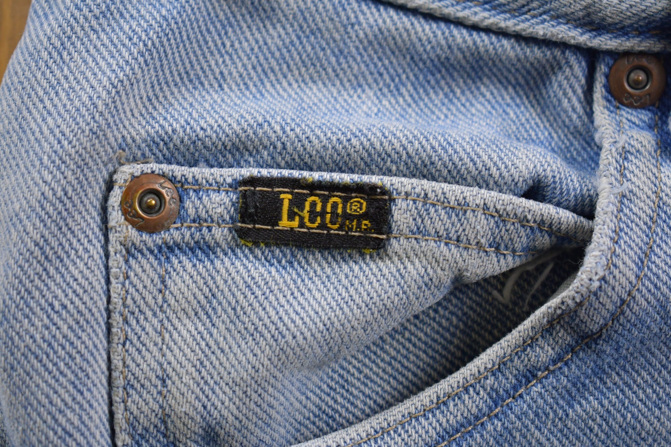 Vintage 1990s Lee Light Wash Jean Shorts 30 x 9