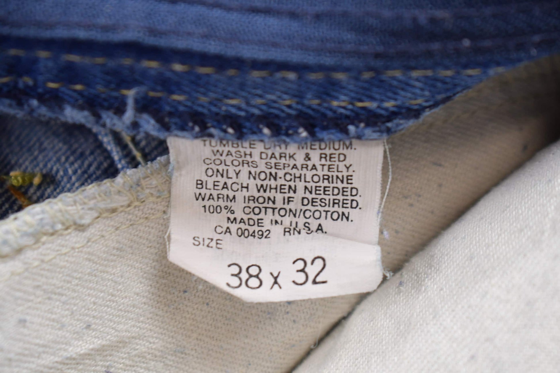 Vintage 1980s LEE Blue Jeans Size 35 x 31.5