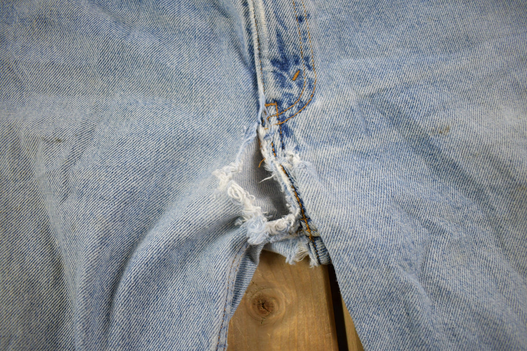 Vintage 1990s Levi's 505 Light Wash Jeans Size 36 x 32