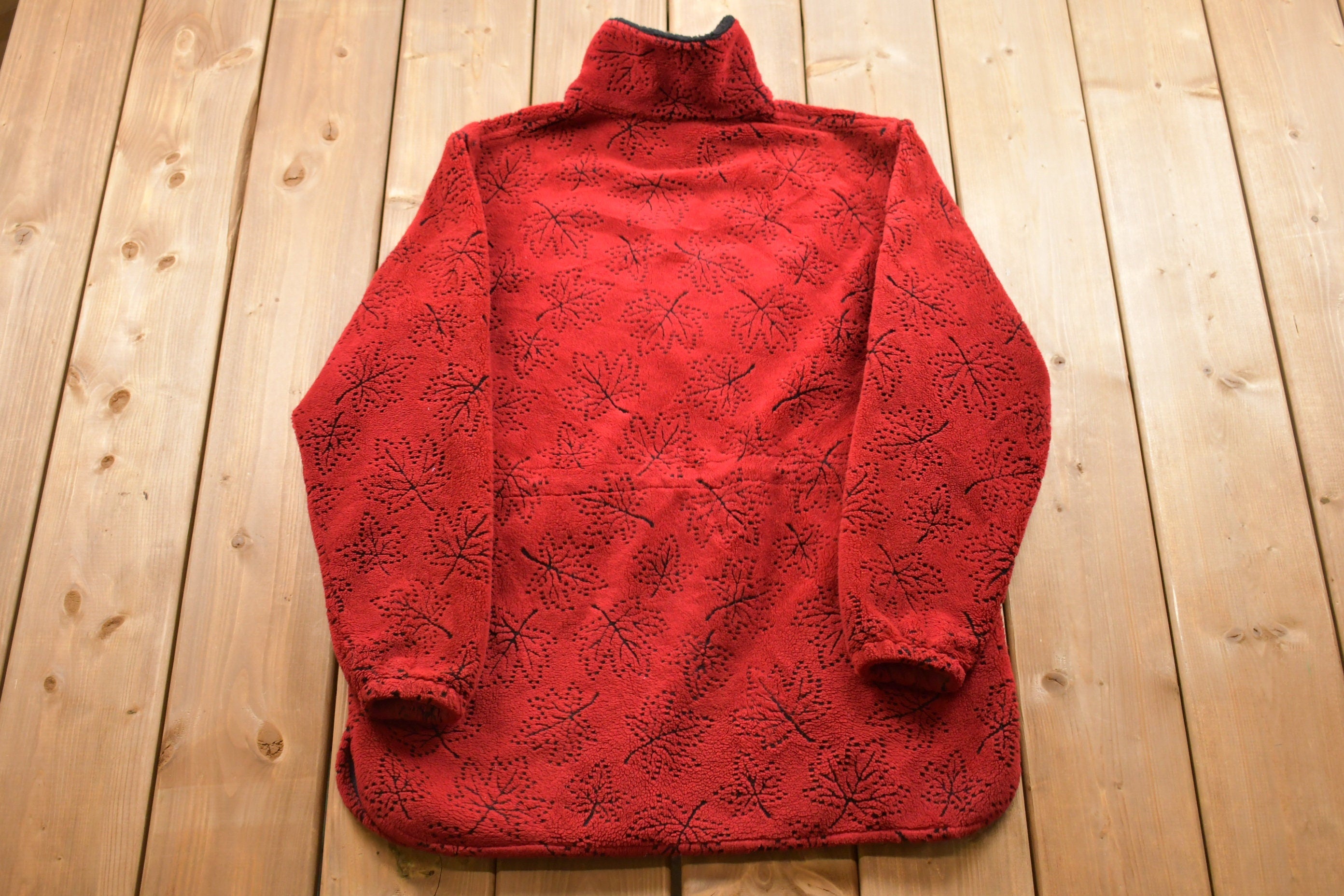 Vintage 1990s Women's Fleece Sweater