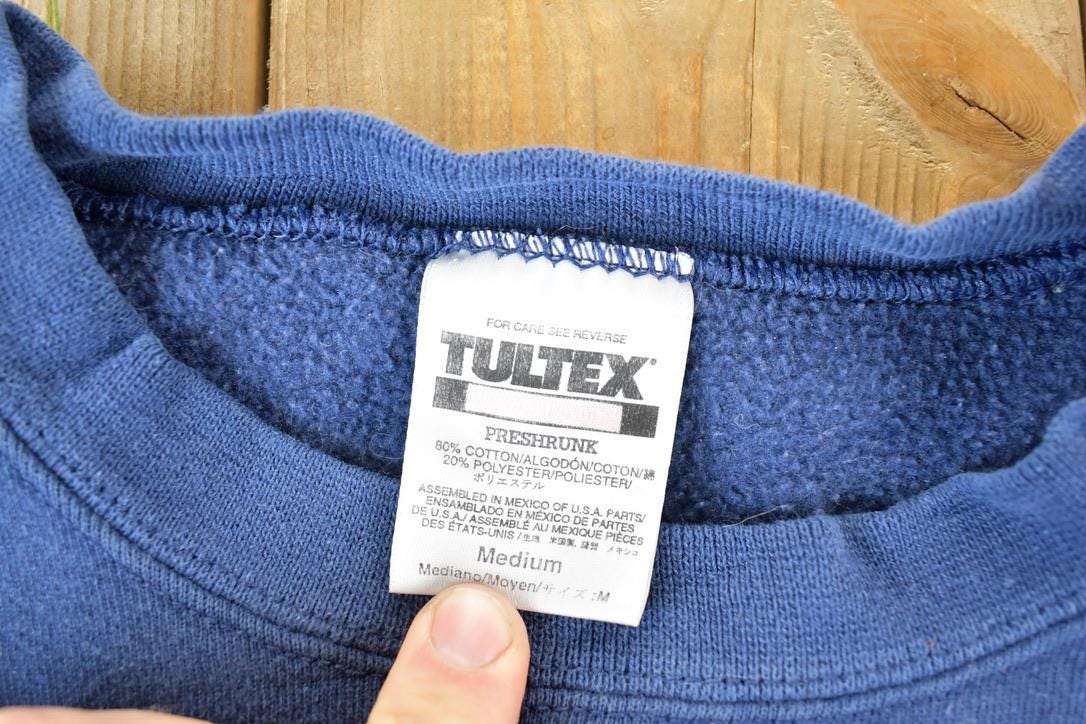 Vintage 1990s Alaska Souvenir Stars Crewneck Sweatshirt Made In USA