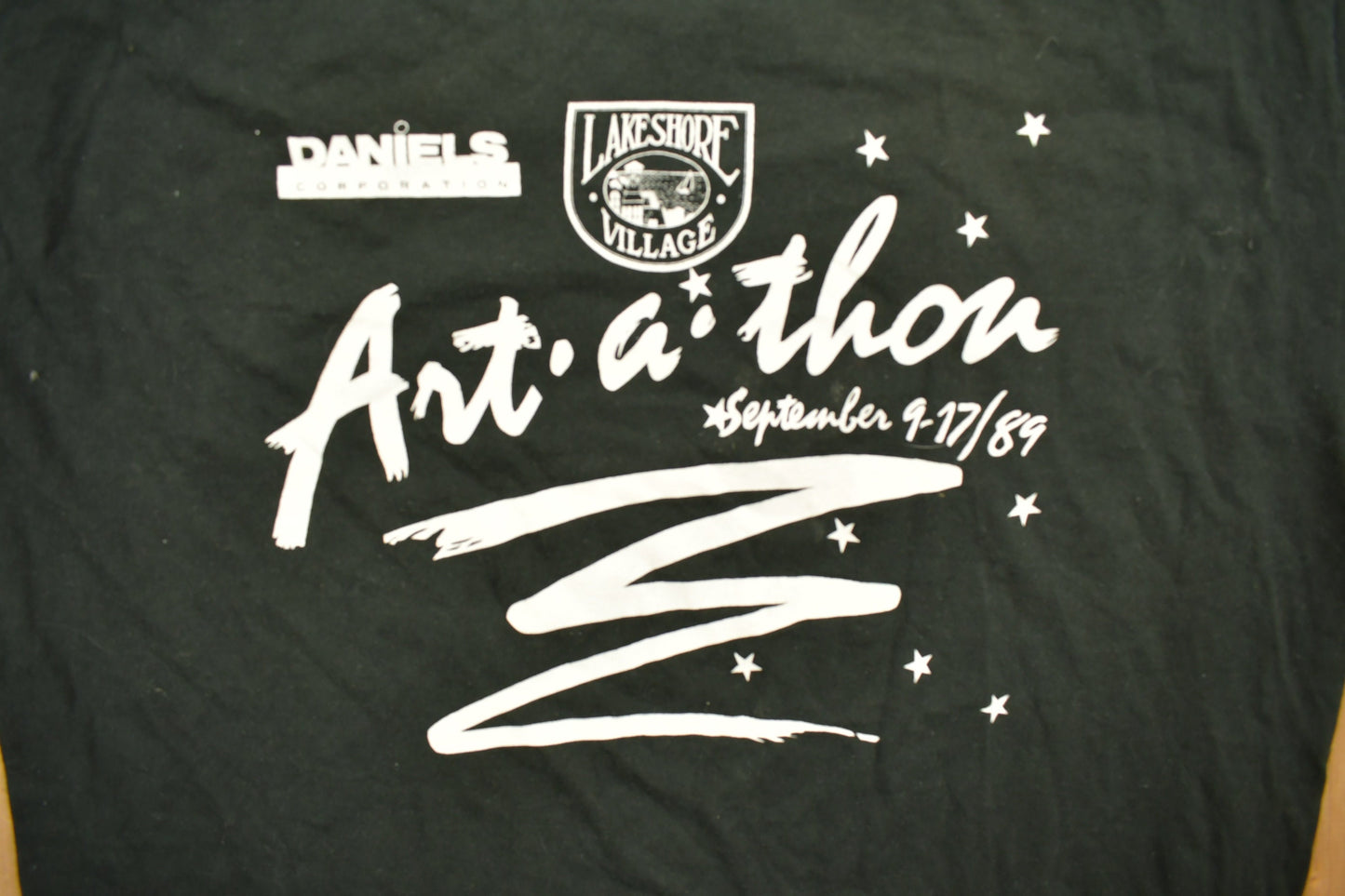 Vintage 1980s Art A Thon Lakeshore Village Graphic T-Shirt / Streetwear / Retro Style / Single Stitch / Made In Canada / 90s Graphic Tee