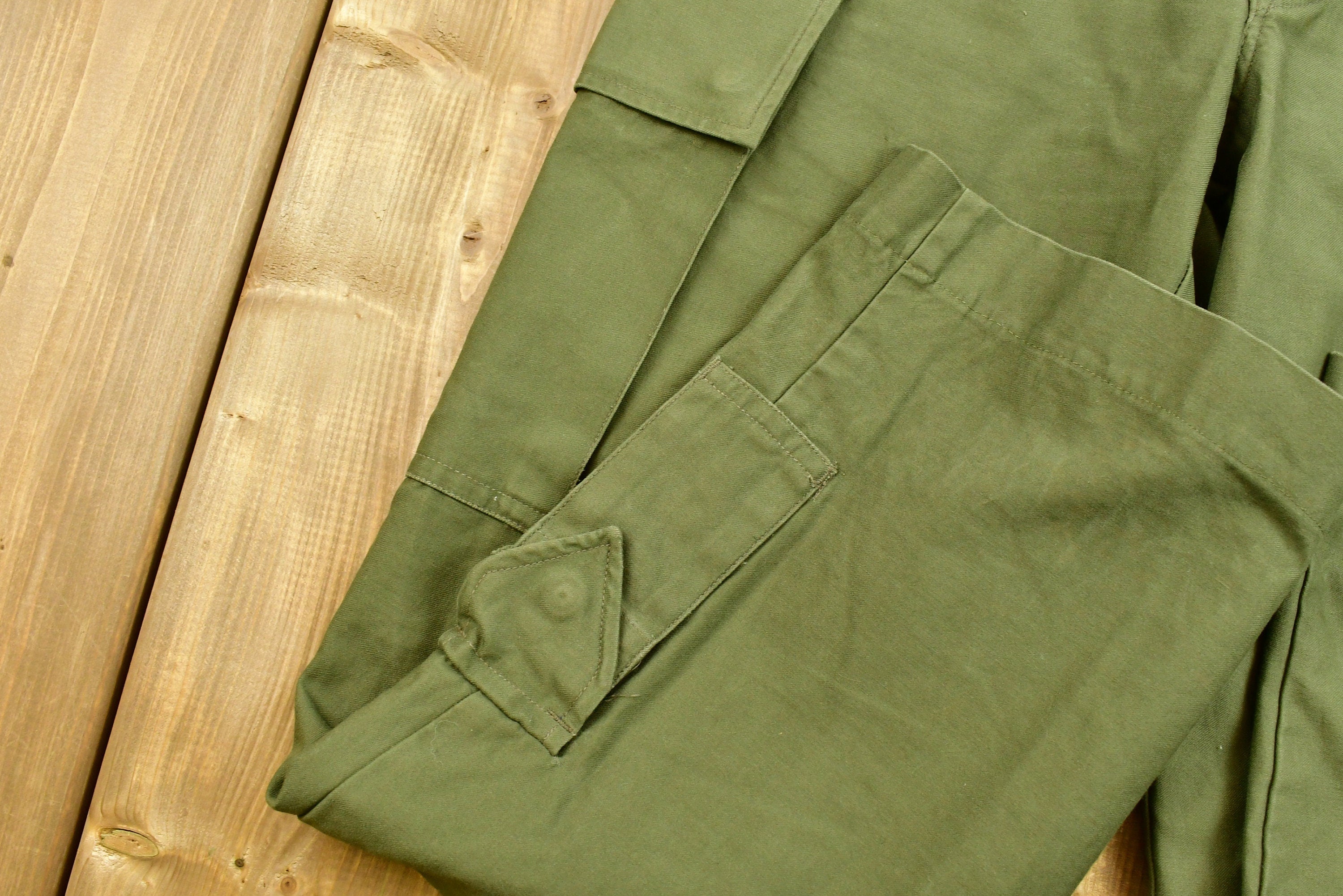 Vintage 1982 Military Cargo Pocket Pants Size 74 x 85