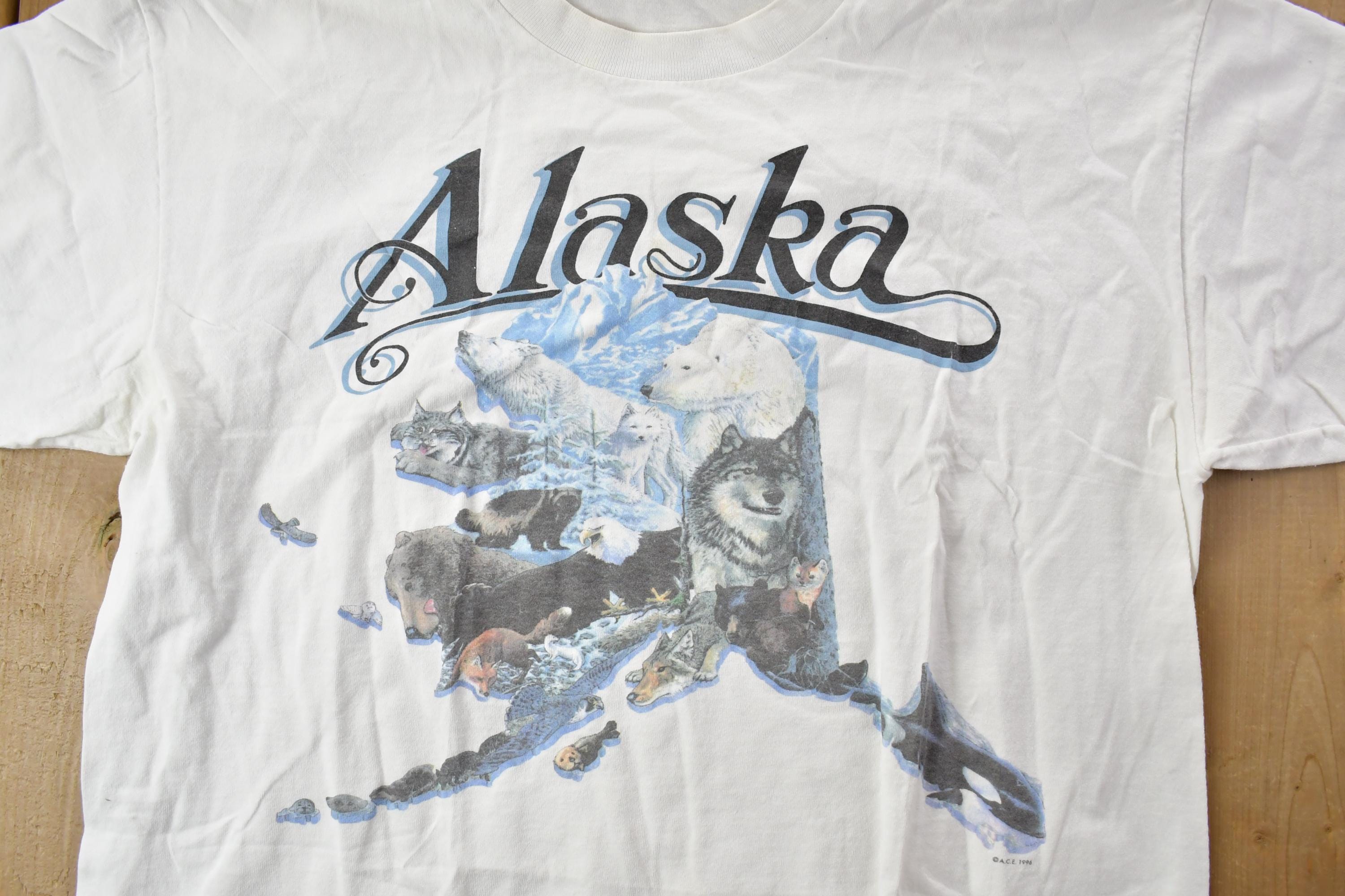 Vintage 1990s Alaska Lee Total Cotton Souvenir T-Shirt