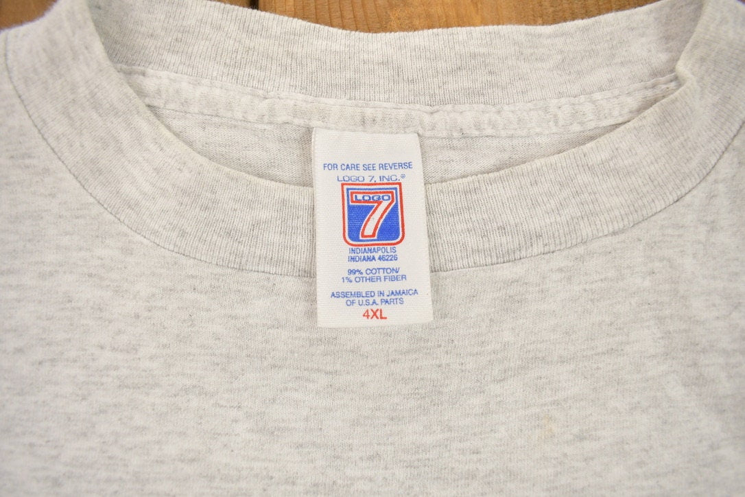 Vintage 1990s Cleveland Browns NFL Graphic T-Shirt