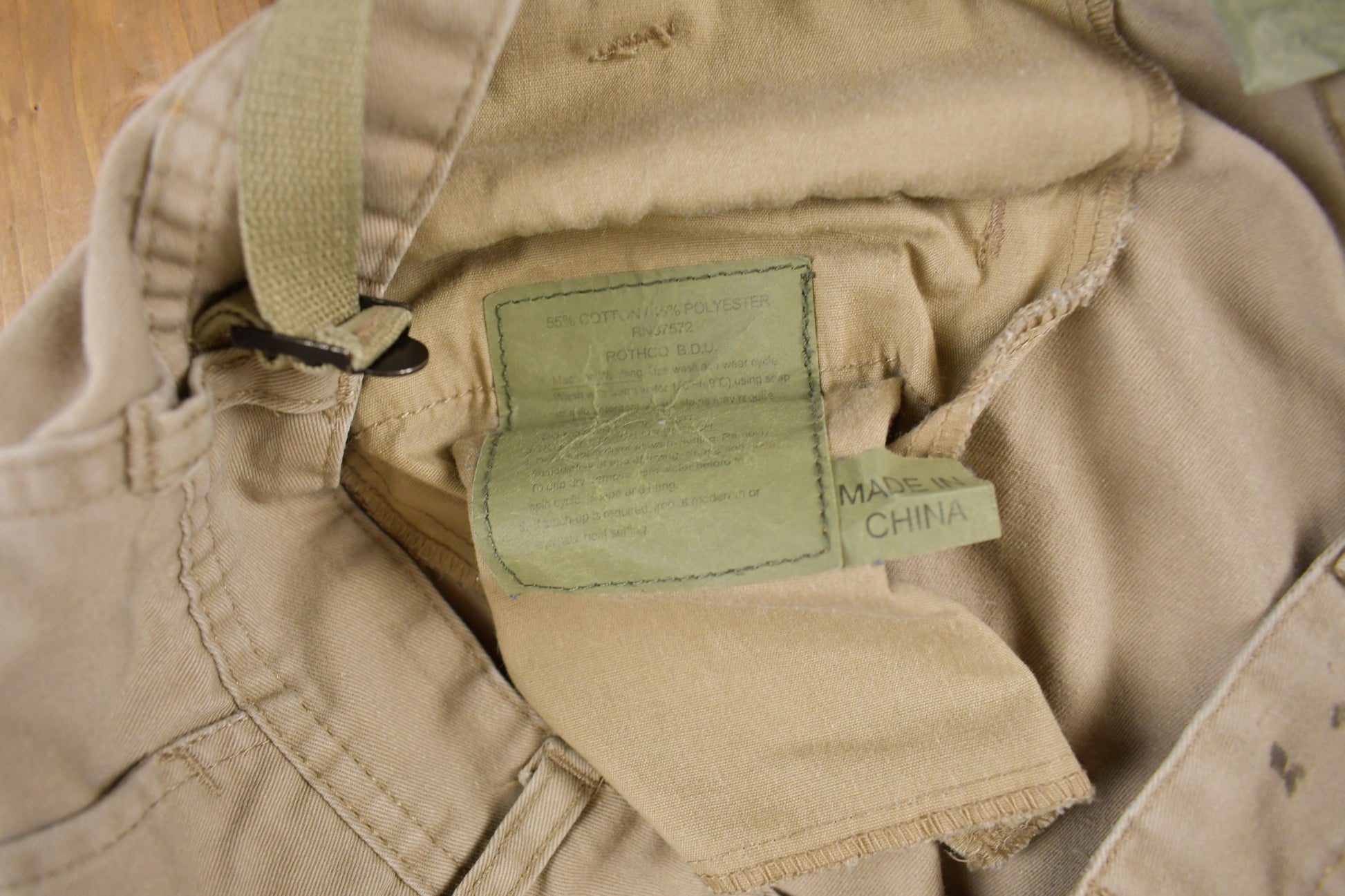 Vintage 1990s Military Style Beige Cargo Pants Size 36 x 30