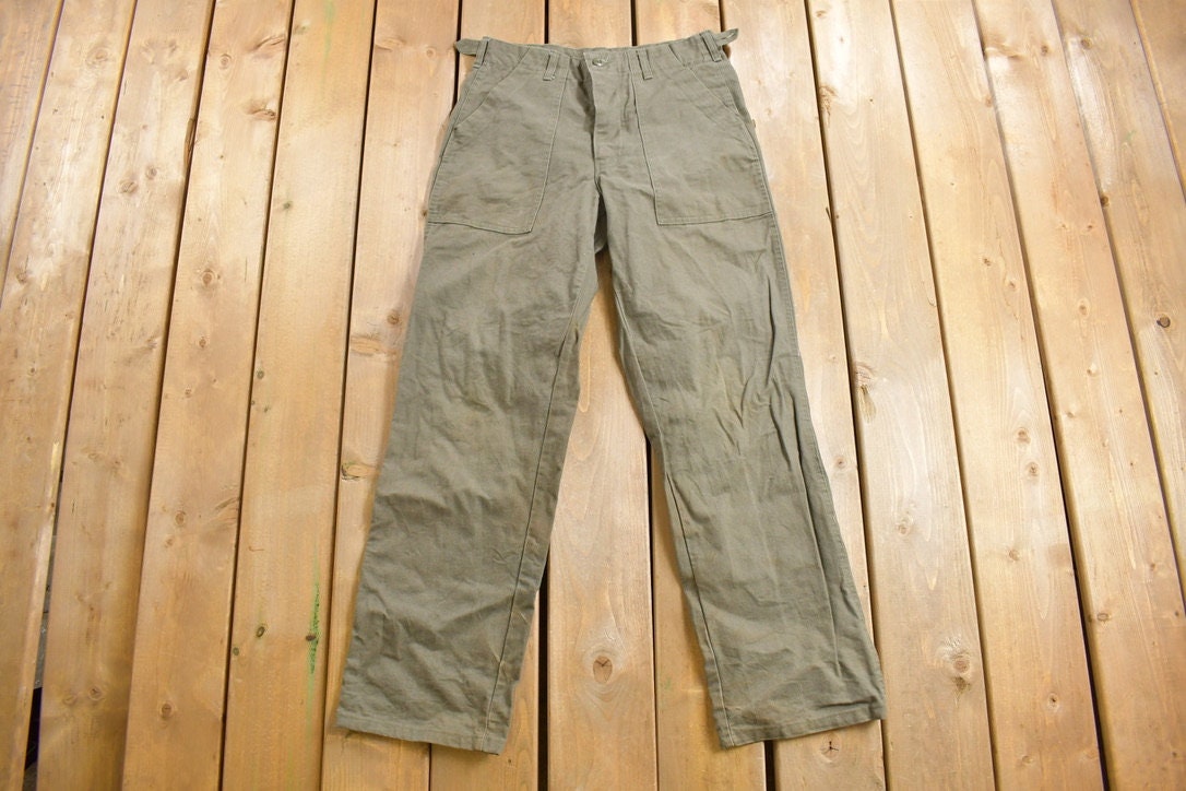 Vintage 1970s OG 107 Military Style Green Pants Size 30 x 31