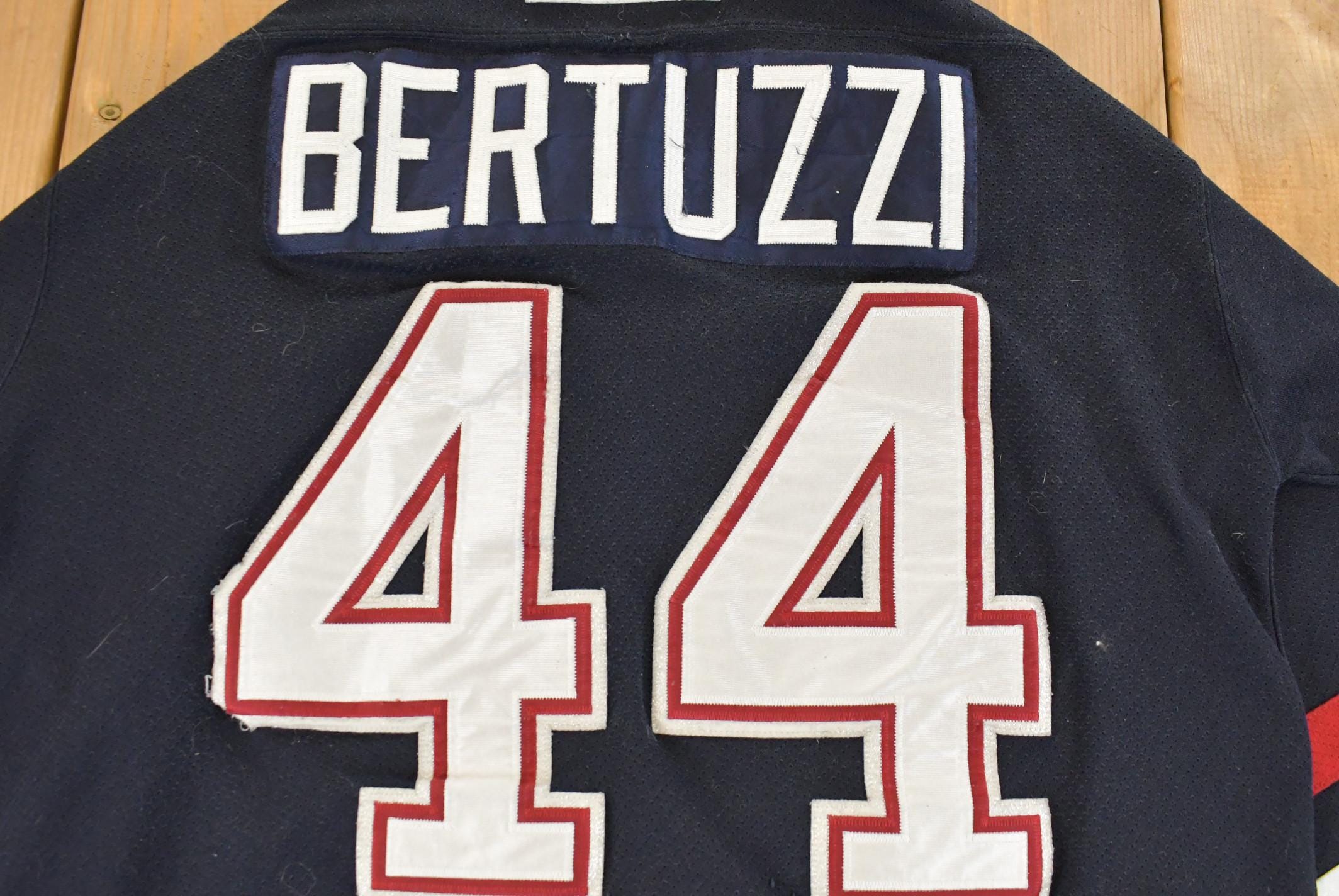 Vintage 2000s Todd Bertuzzi Vancouver Canucks NHL CCM Hockey Jersey Men's XL