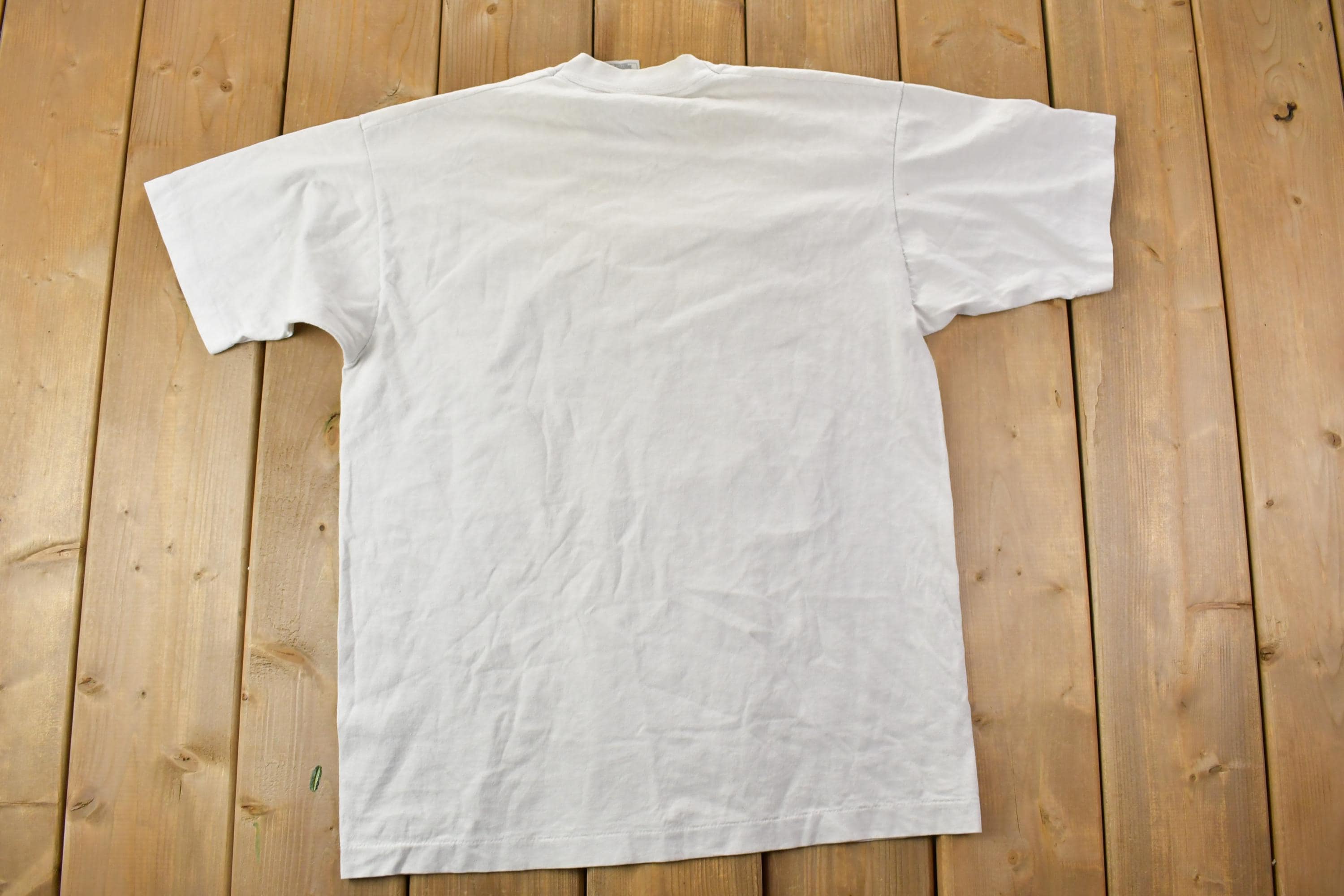 Vintage 1990s Mt Rushmore Souvenir T-Shirt