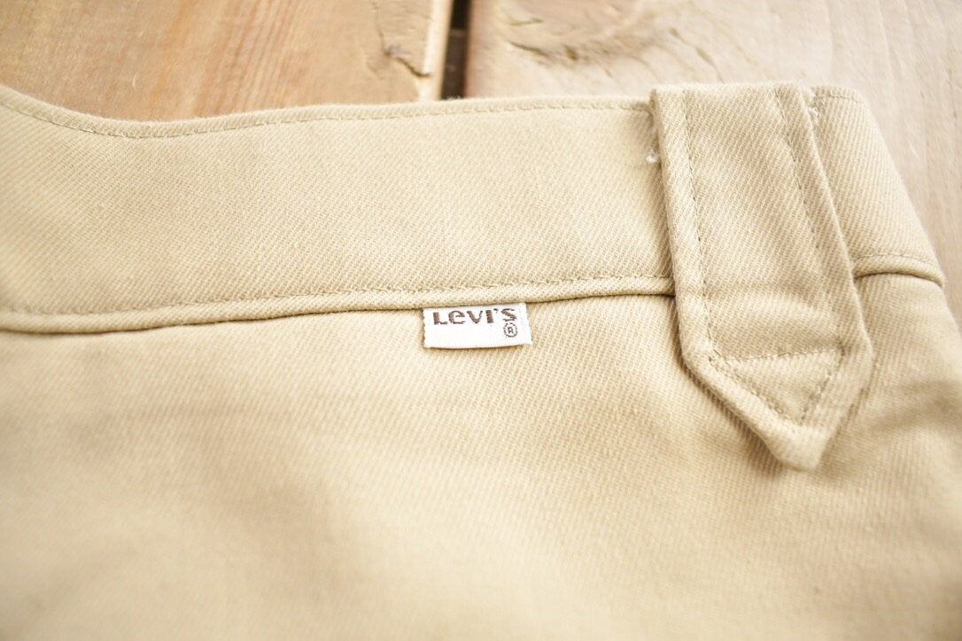 Vintage 1970s Levi's Khaki Slacks Made In USA Size 34x30
