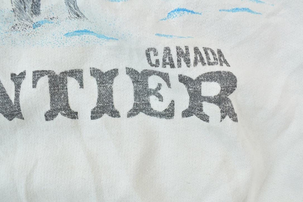 Vintage 1980s Northern Frontier Canada Two Wolves Crewneck