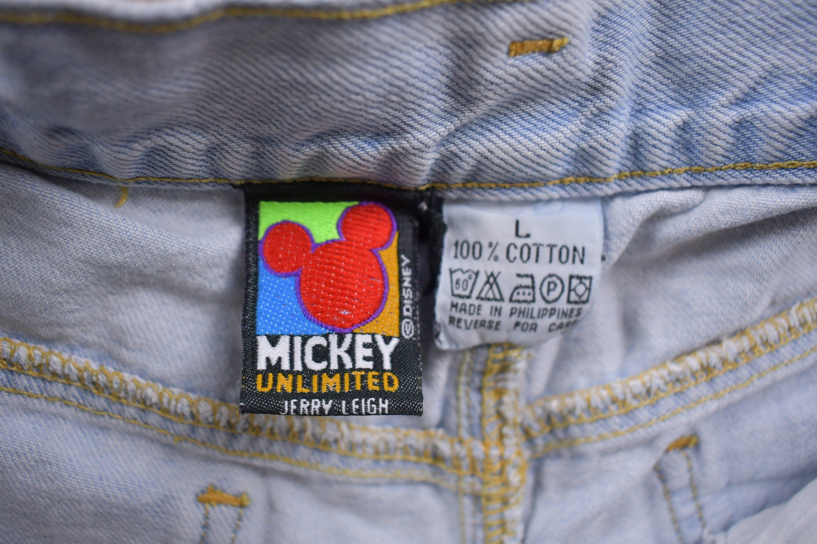 Vintage 1990s Disney Cute Mickey and Minnie Mouse Denim Jean Shorts Size 38  90s Shorts  Mickey Mouse  Bottoms  Light Wash Jorts