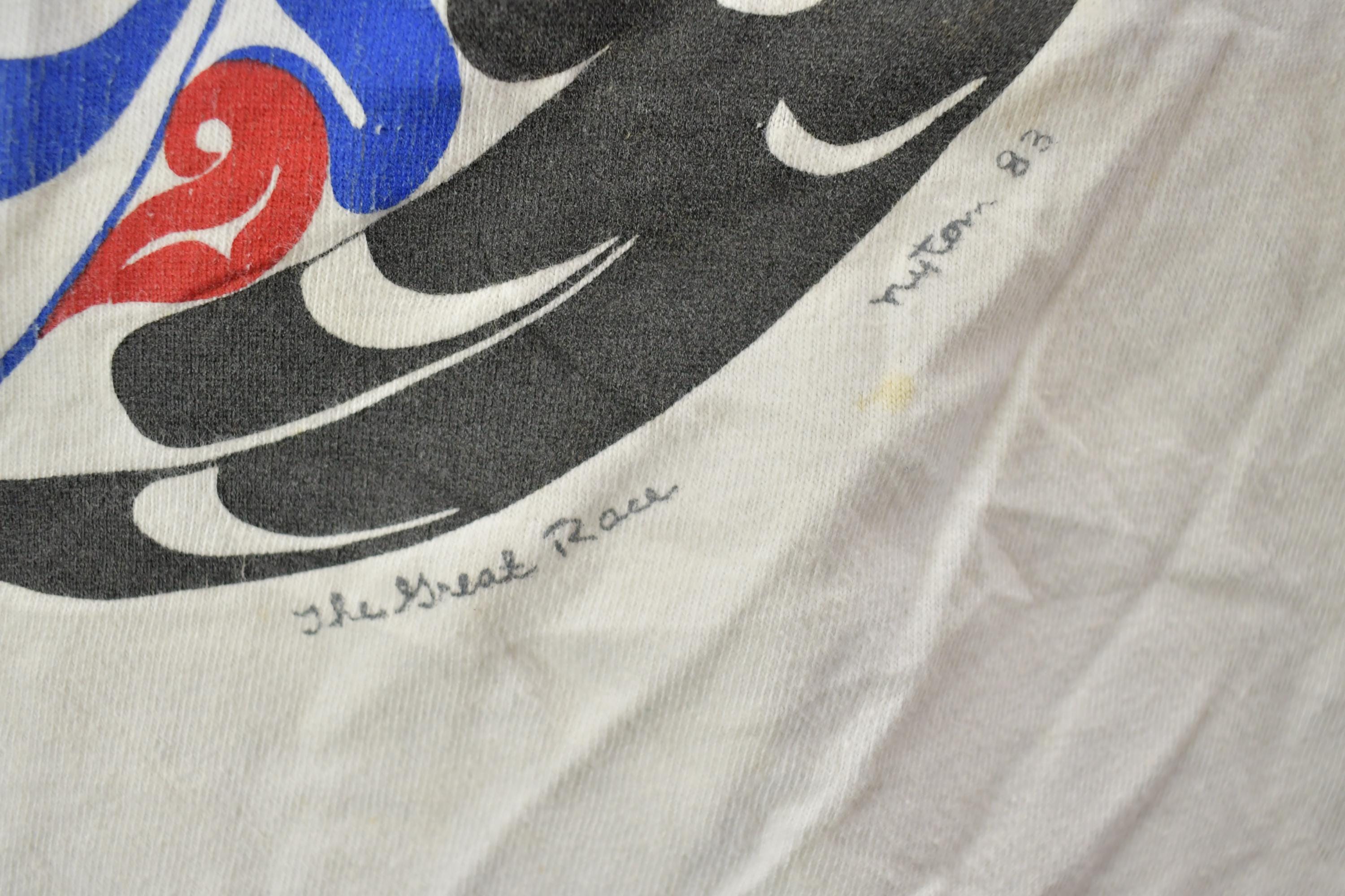 Vintage 1990s Animal Bird Theme Graphic T-Shirt