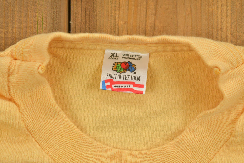 Vintage 1990s Mystery company Of The Finger Lakes Graphic T-Shirt