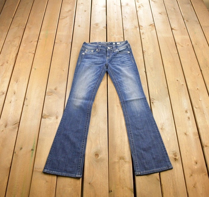 Vintage Y2K Miss Me Bedazzled Low Rise Jeans Size 26x31