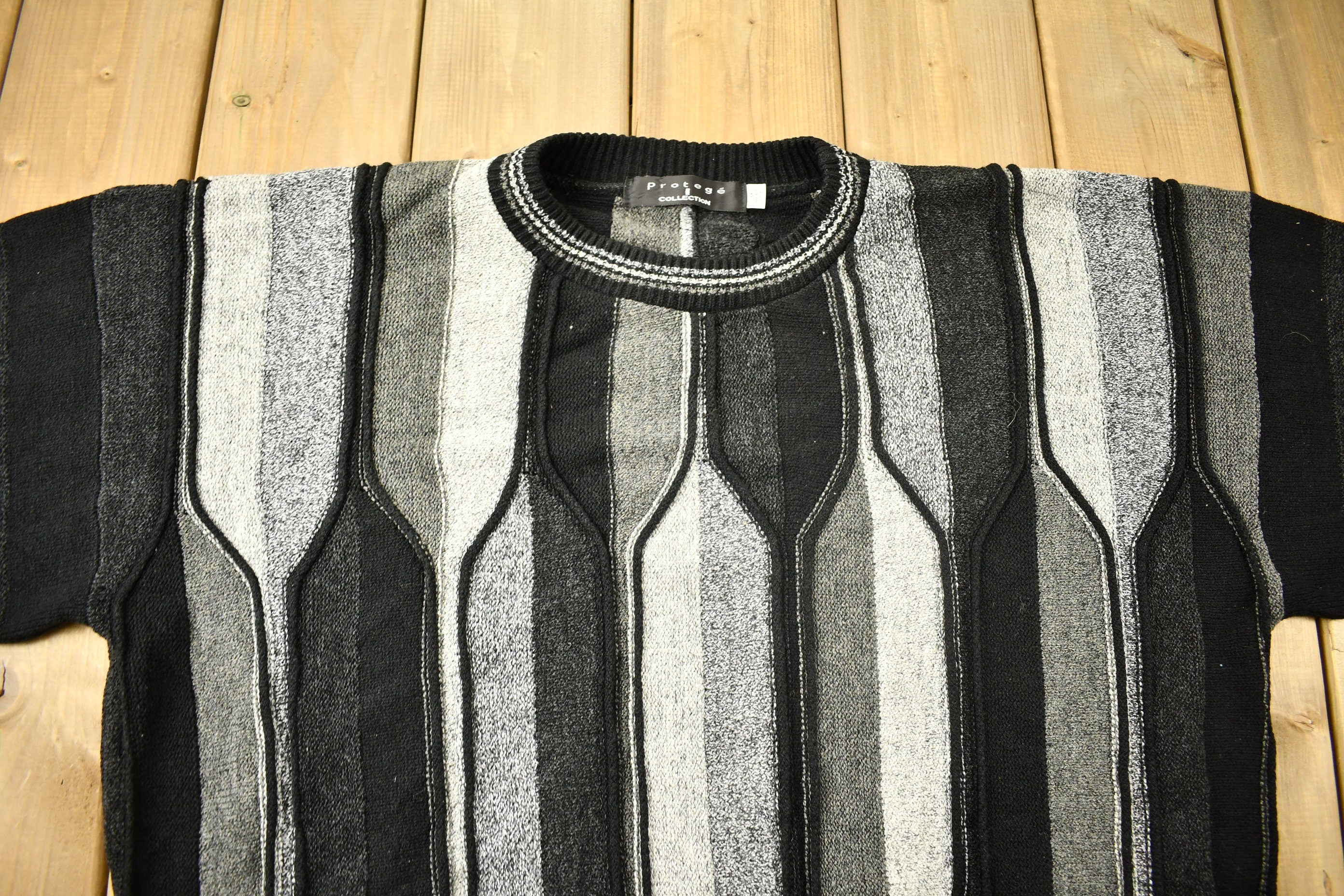 Vintage 1990s Protégé 3D Cable Knit Crewneck Sweater