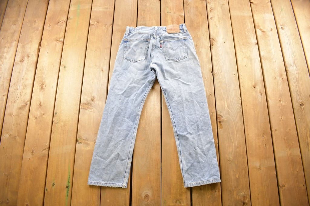 Vintage 1990s Levi's 501 Light Wash Denim Jeans Size 28 x 25