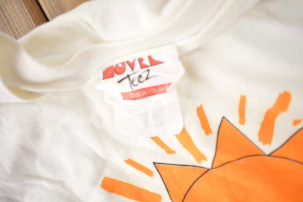 Vintage 1992 Looney Tunes Bugs Bunny Pajama T-Shirt Made In Canada
