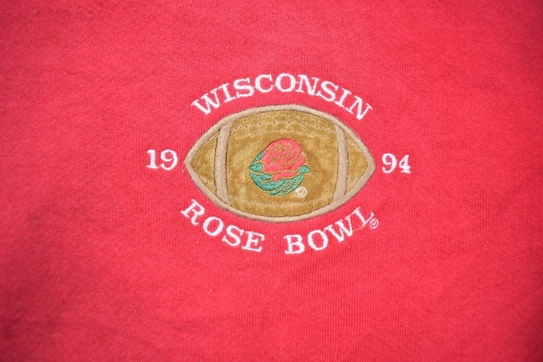 Vintage 1990s Wisconsin Rose Bowl Football Crewneck Sweatshirt