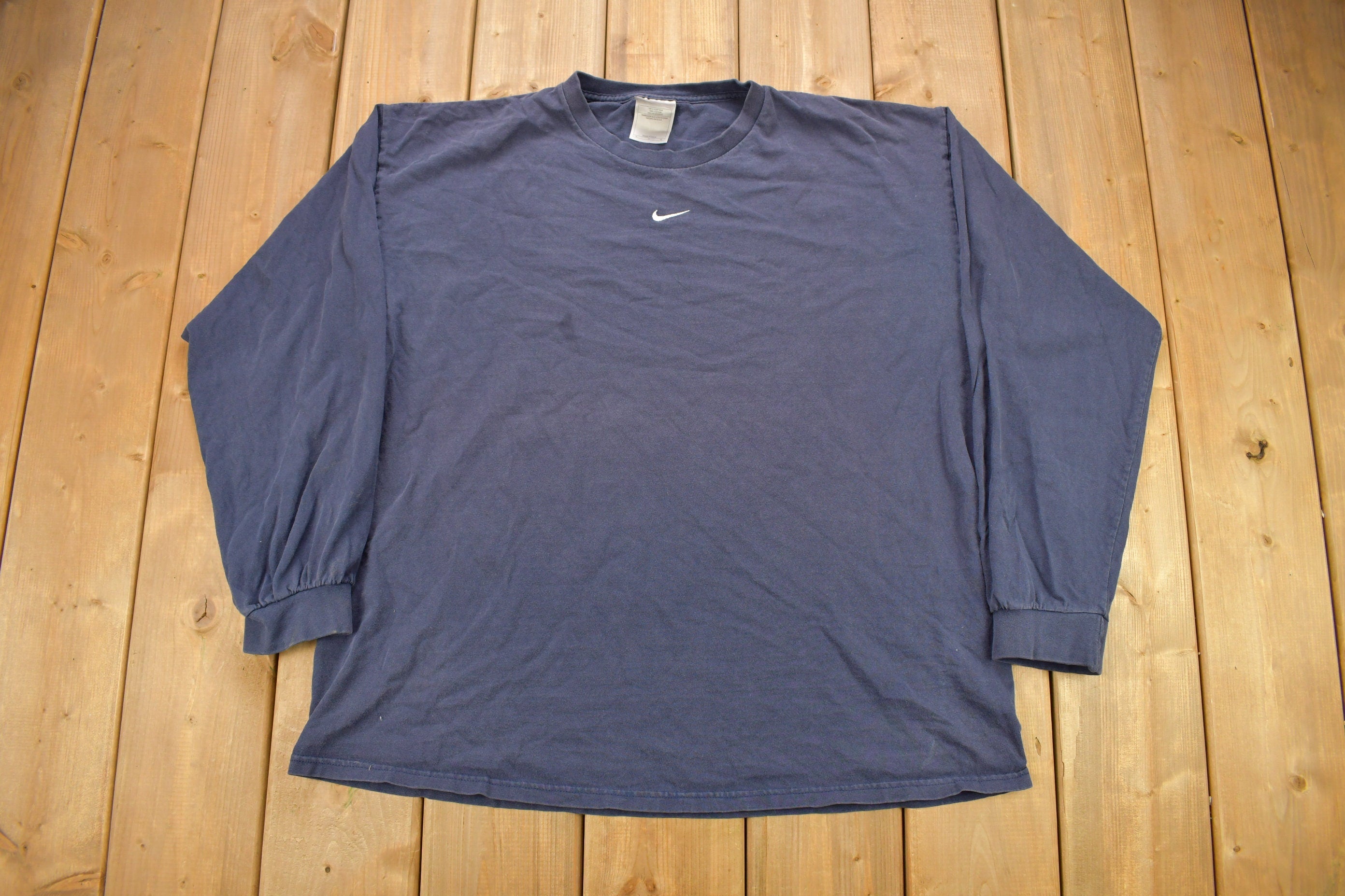 Vintage 1990s Nike Embroidered Middle Swoosh Long Sleeve Shirt