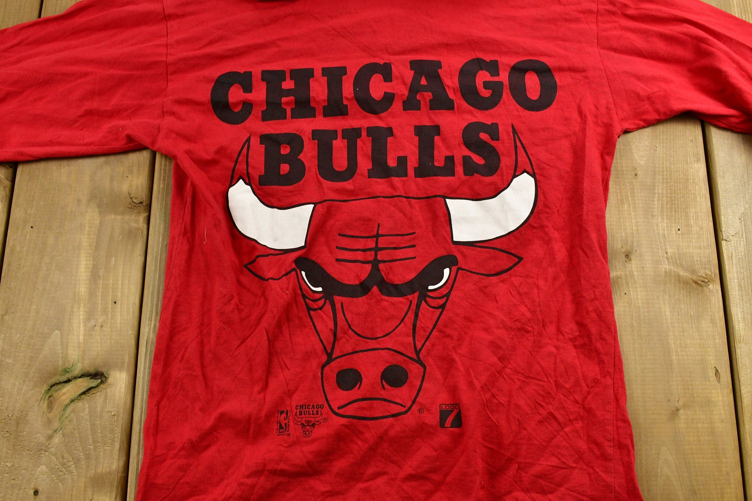 Vintage 1980s Chicago Bulls NBA Logo 7 Light Weight Hoodie Sweatshirt