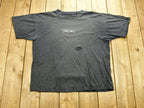 Vintage 90's 26Red Illegal Alien Skate T-Shirt