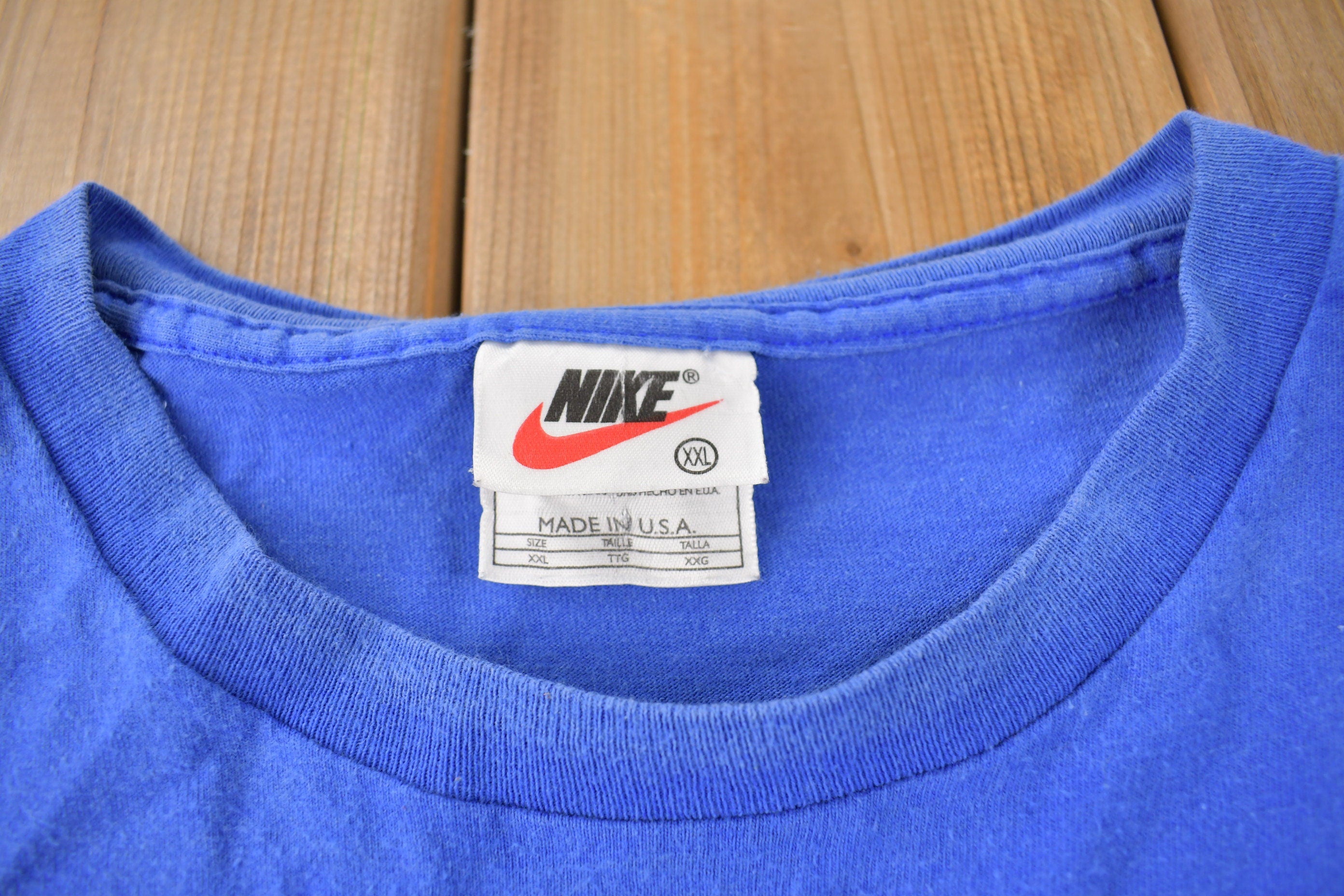 Vintage 1990s New York Mets Vs New York Yankees Nike Baseball Graphic T-Shirt Made In USA