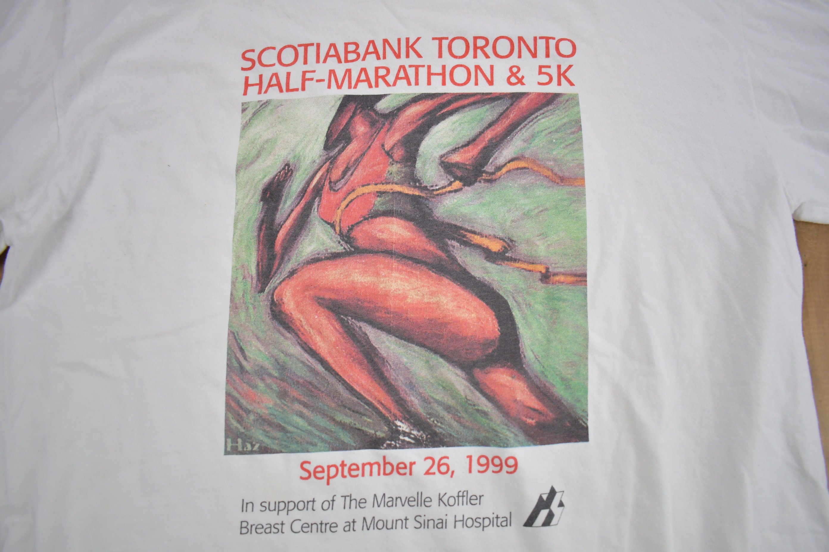 Vintage 1999 Scotiabank Toronto Half-Marathon Graphic T Shirt