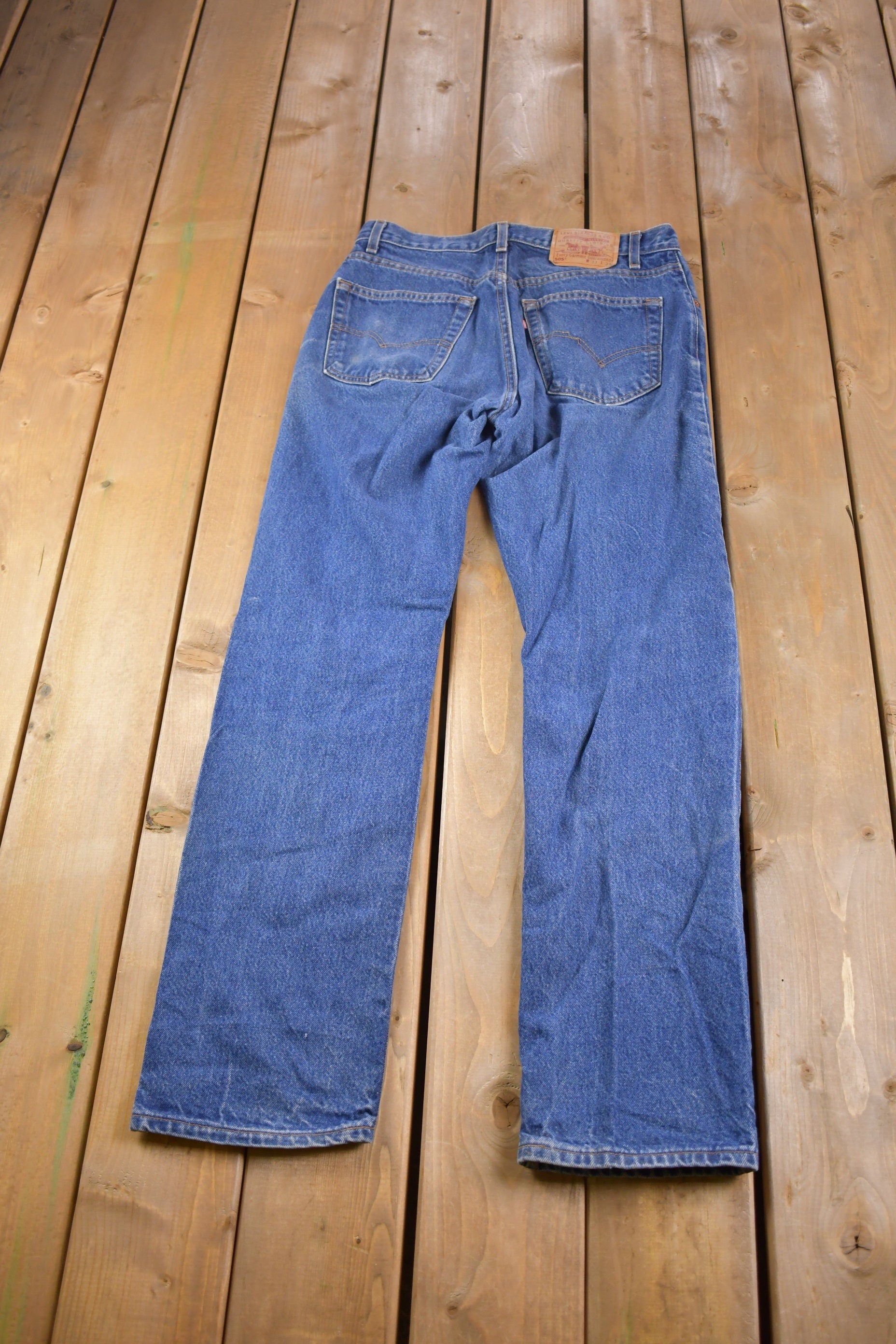 Vintage 1990s Levi 505 Red Tab Jeans Size 32 x 32