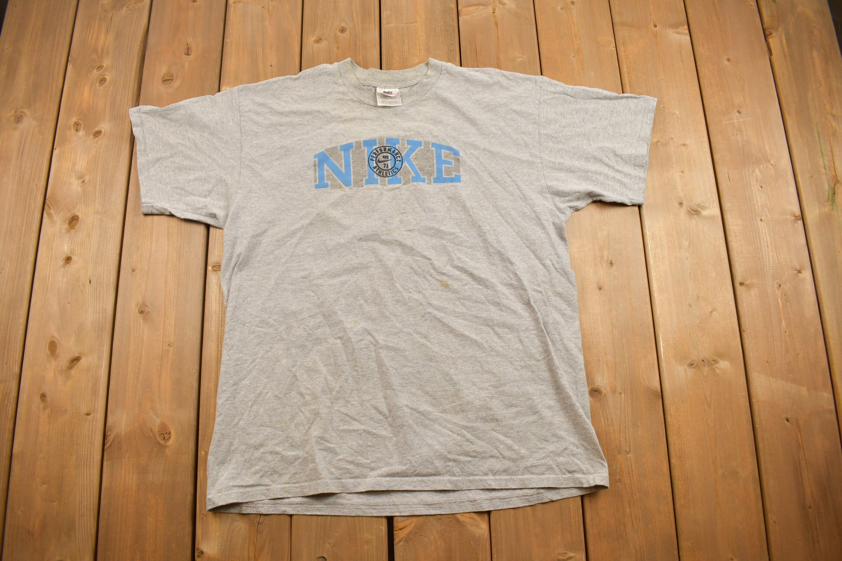 Vintage 1990s Nike Performance Graphic T-Shirt
